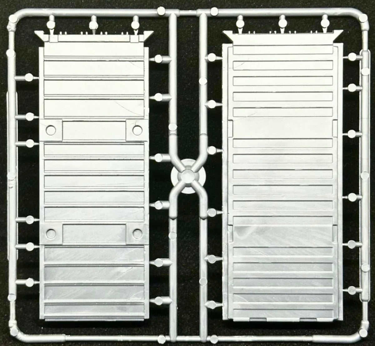 Wargames Atlantic - General Accoutrements: 20 Foot Shipping Containers