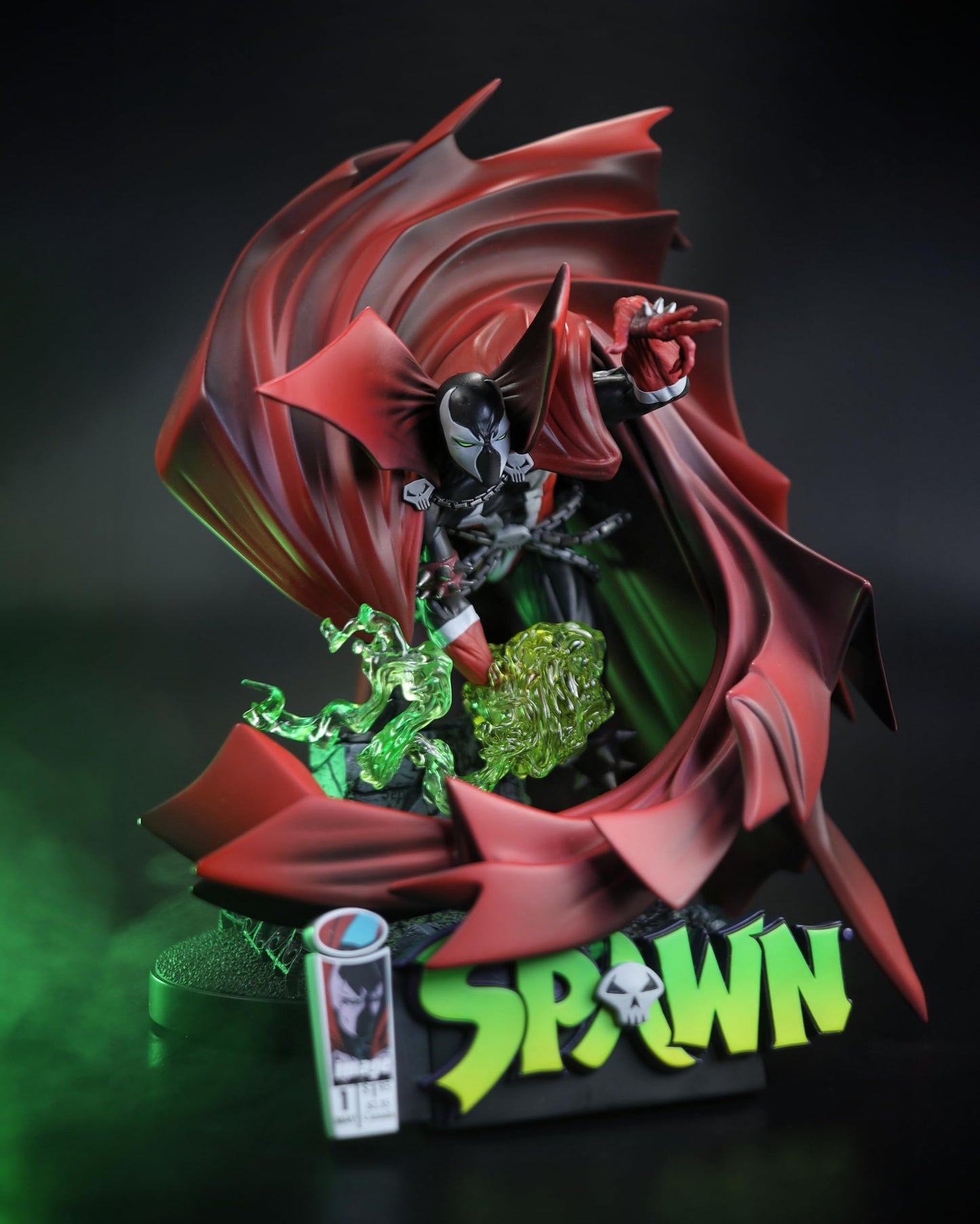 McFarlane Toys - Spawn #1 (Black White & Red All Over) 1:10 Scale Resin Statue