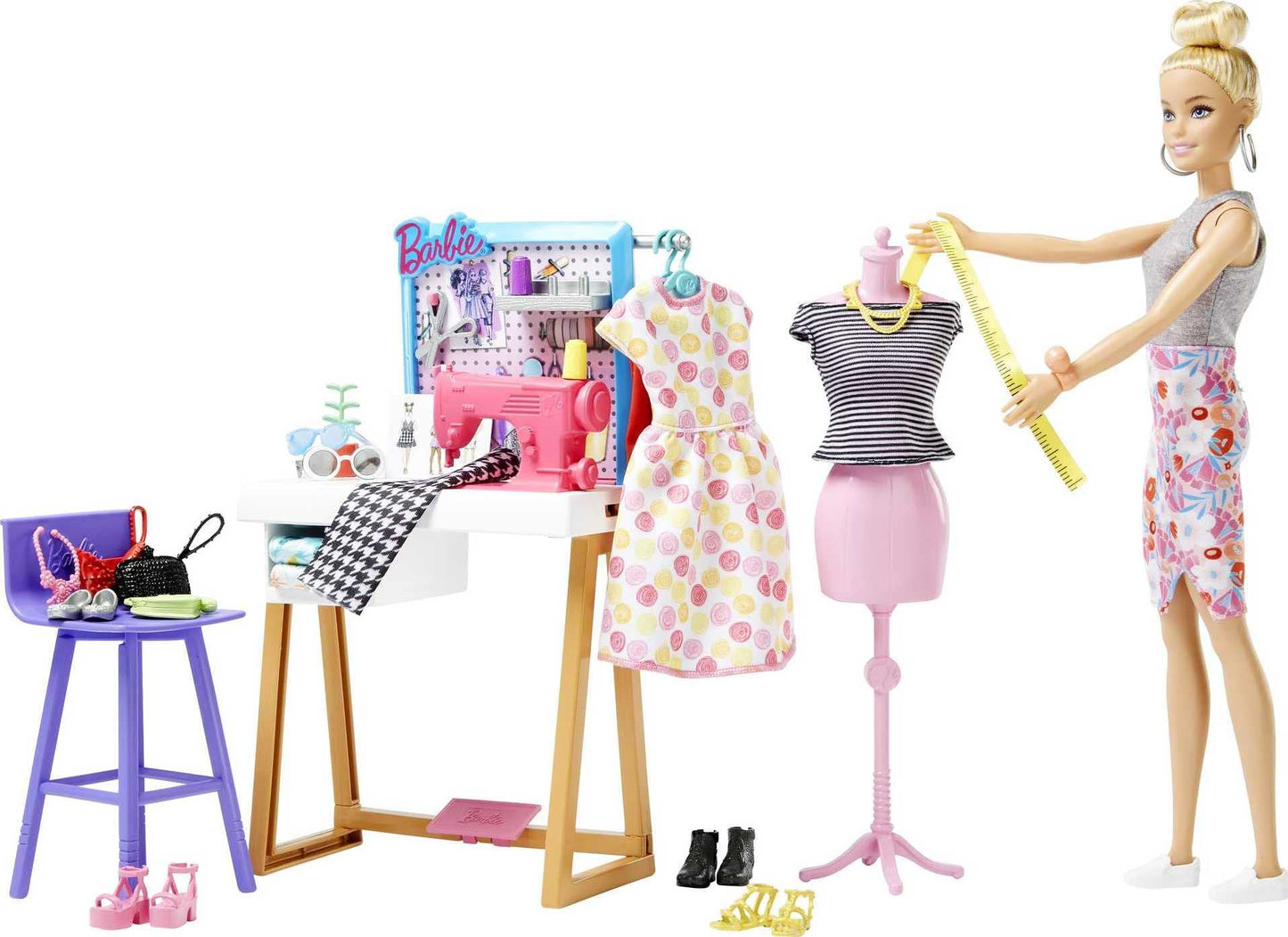 Barbie Fashion Designer Doll & 25+ Accessories, Studio Playset Includes Toy Furniture, Sewing Machine & Mannequin, Blonde Doll