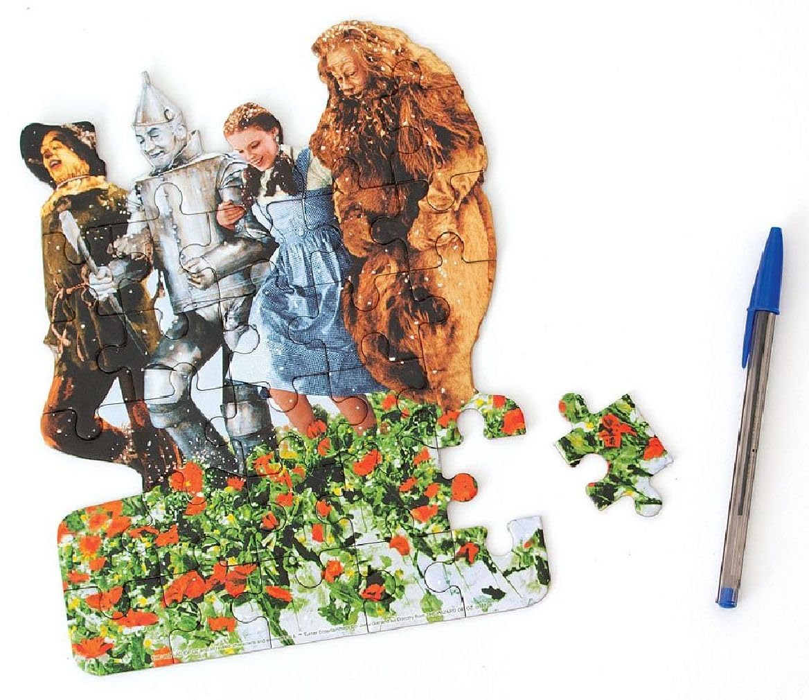 Playhouse Wizard of Oz Poppy Fields 26-piece Shaped Mini Puzzle for Kids