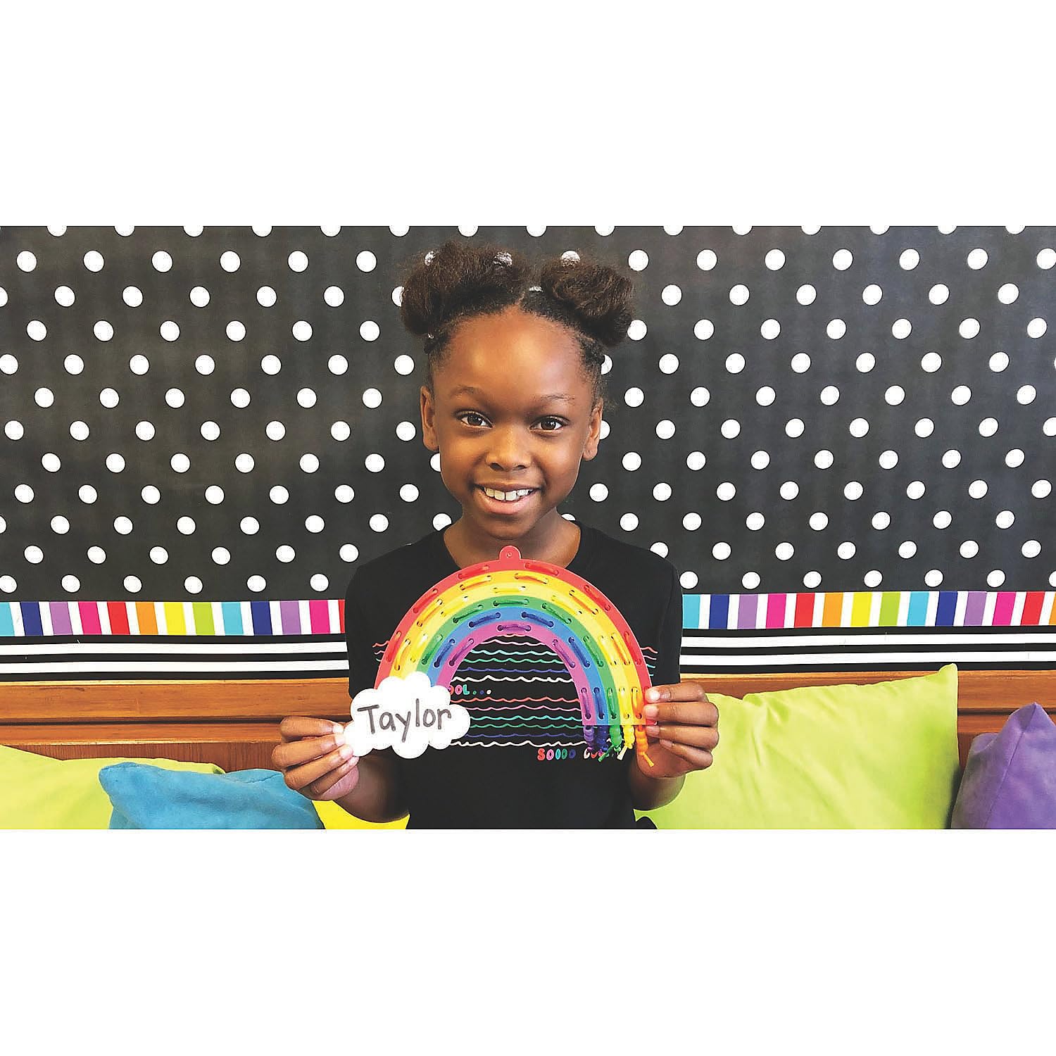 Rainbow Lacing Craft Kit - Crafts for Kids and Fun Home Activities