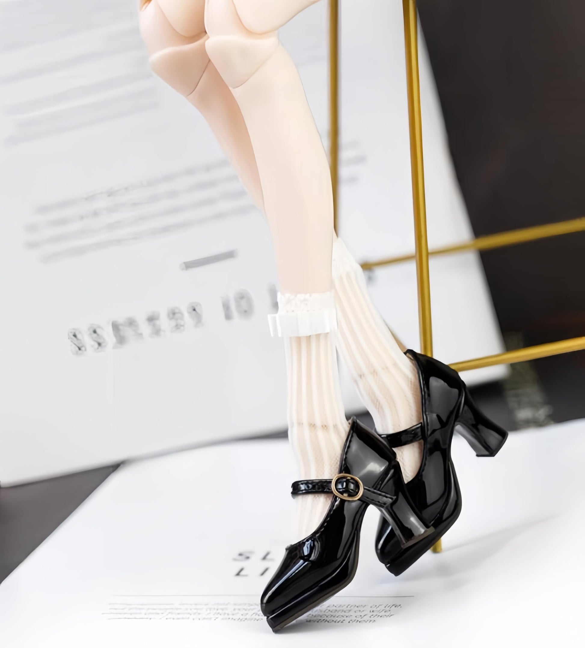 YHYQiFei BJD Doll Shoes Carefully Crafted Fashion High Heels for 1/3 1/4 1/6 11.8 18 24 inch BJD Doll Gifts for Doll Lovers (Glossy Red, 1/3)