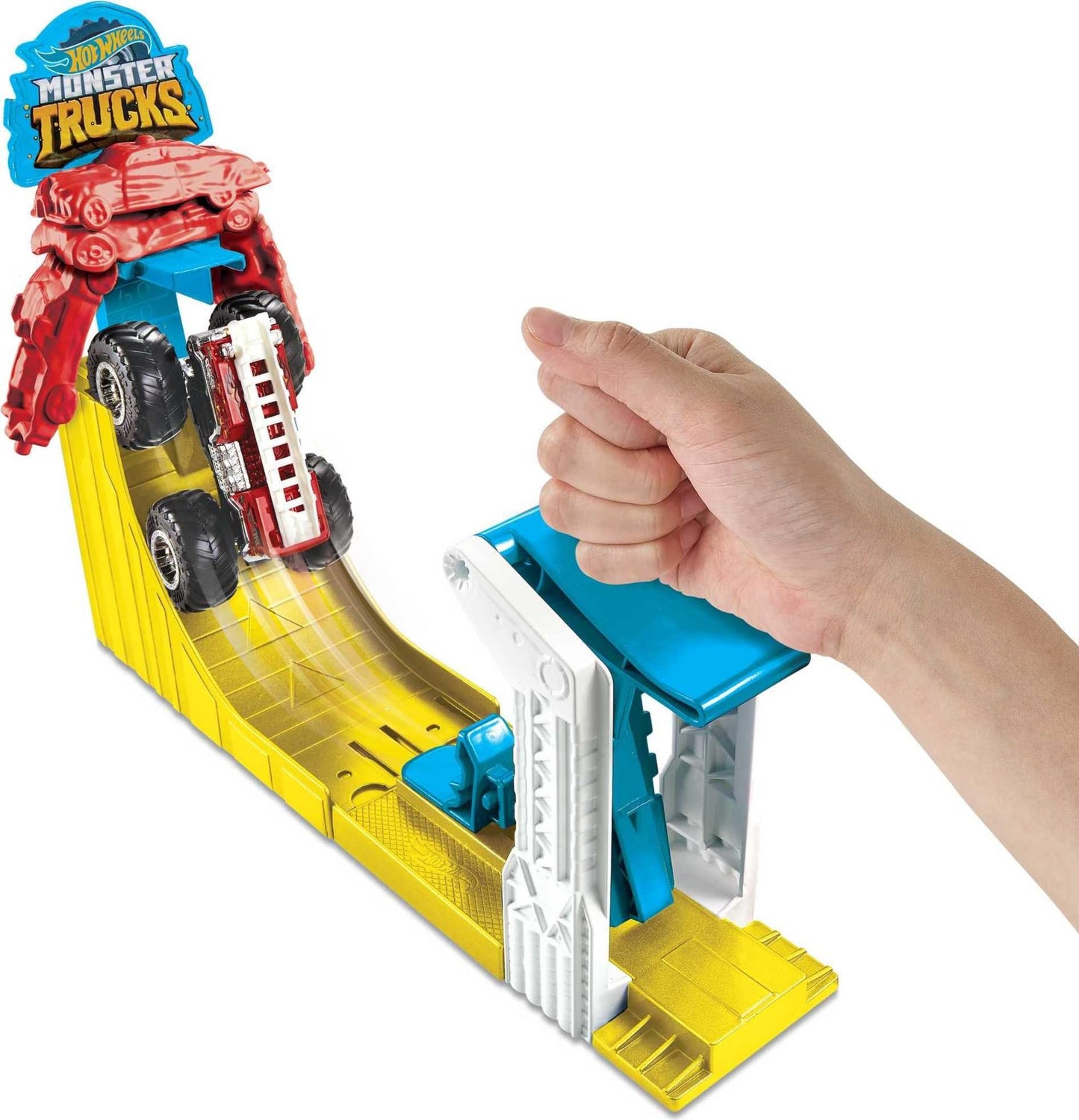 Hot Wheels Monster Trucks Big Air Breakout Play Set with 5 Alarm 1:64 Scale die-cast Metal Body Monster Truck 4 Plastic Crushed Cars 1 Slam Launcher