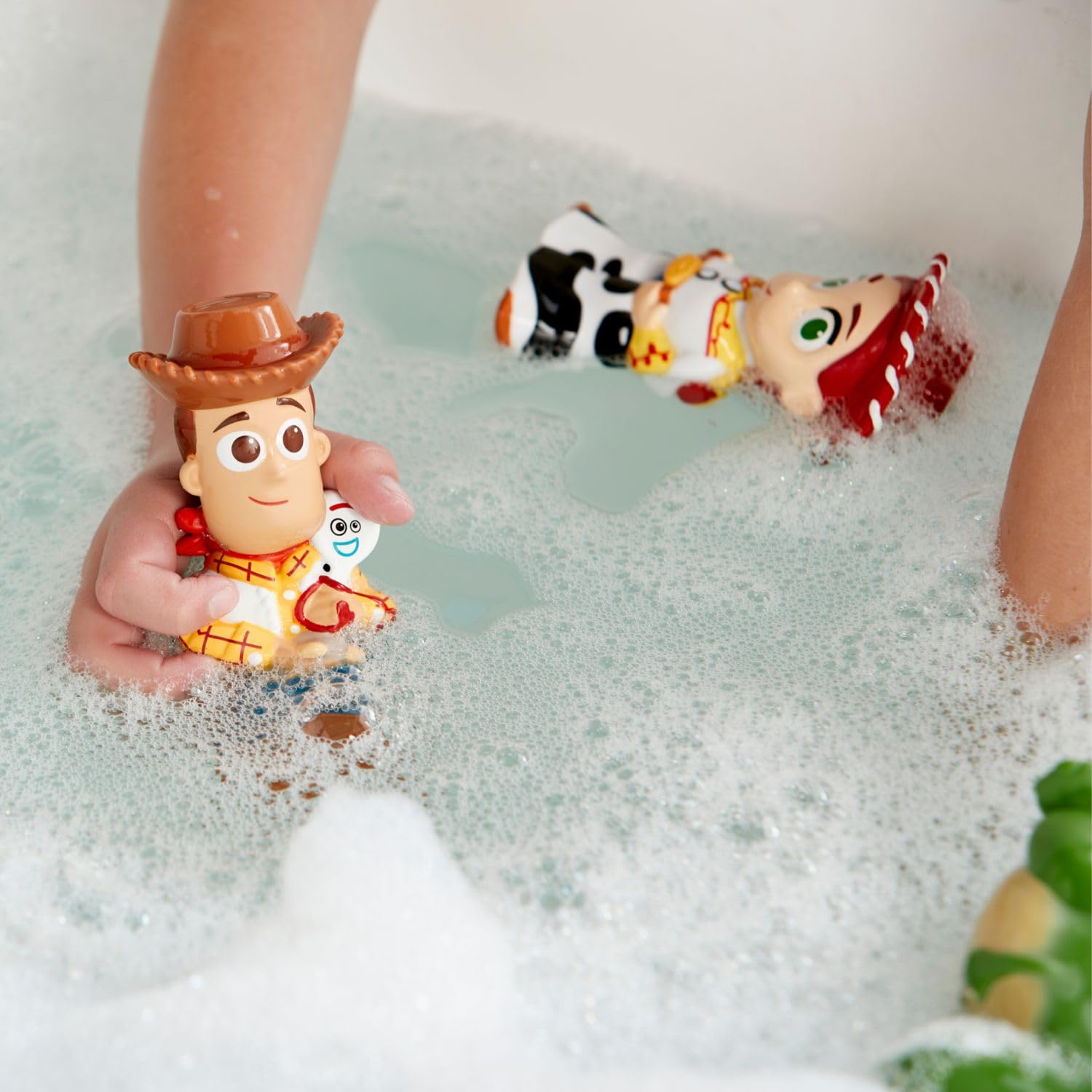 Disney Store Official Toy Story Bath Toys Set - Includes 5 Detailed Toys with a Straining Storage Bucket - Bath Time Fun & Water Play Set for Kids