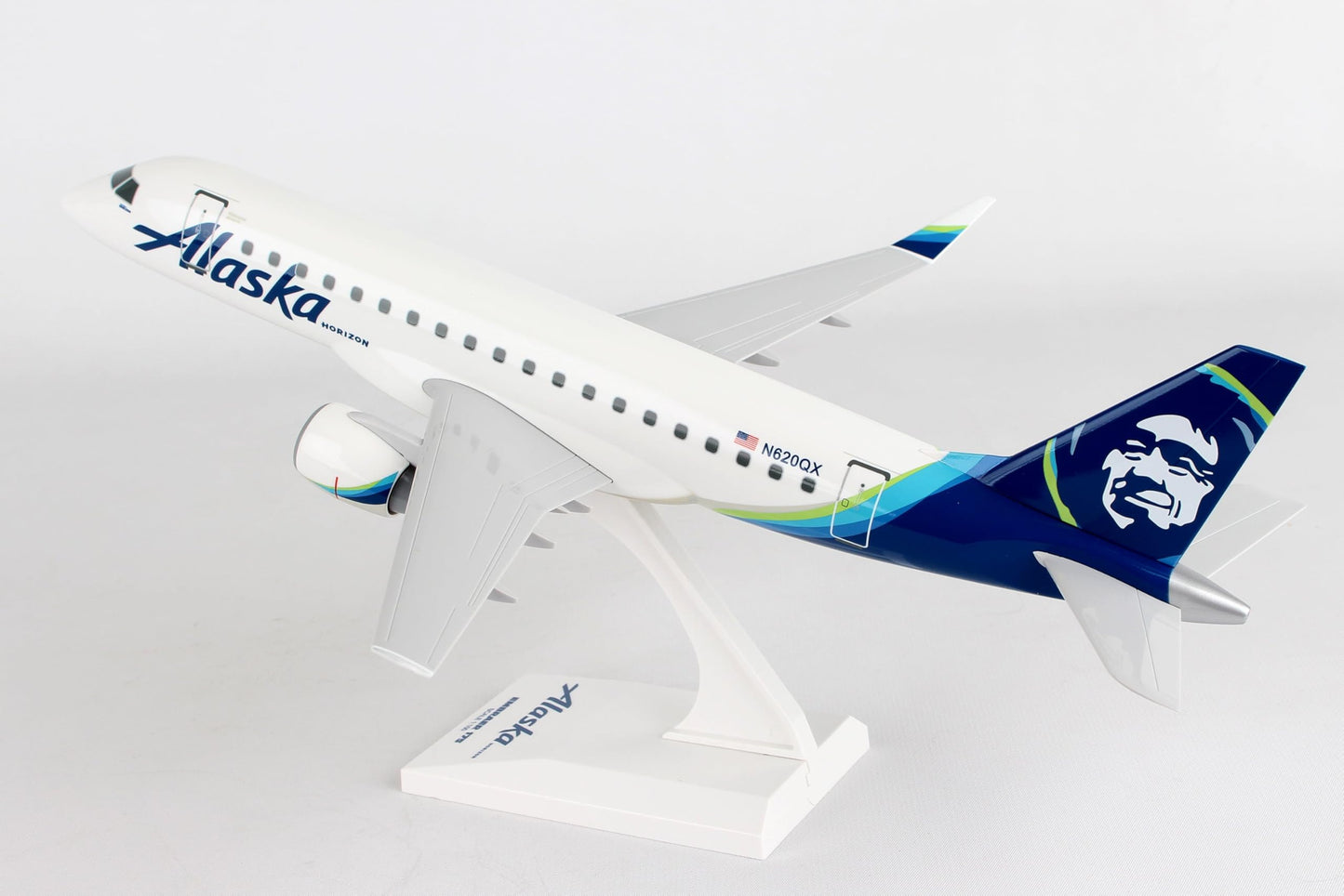 Skymarks Daron Alaska Horizon E175 1/100 SKR923