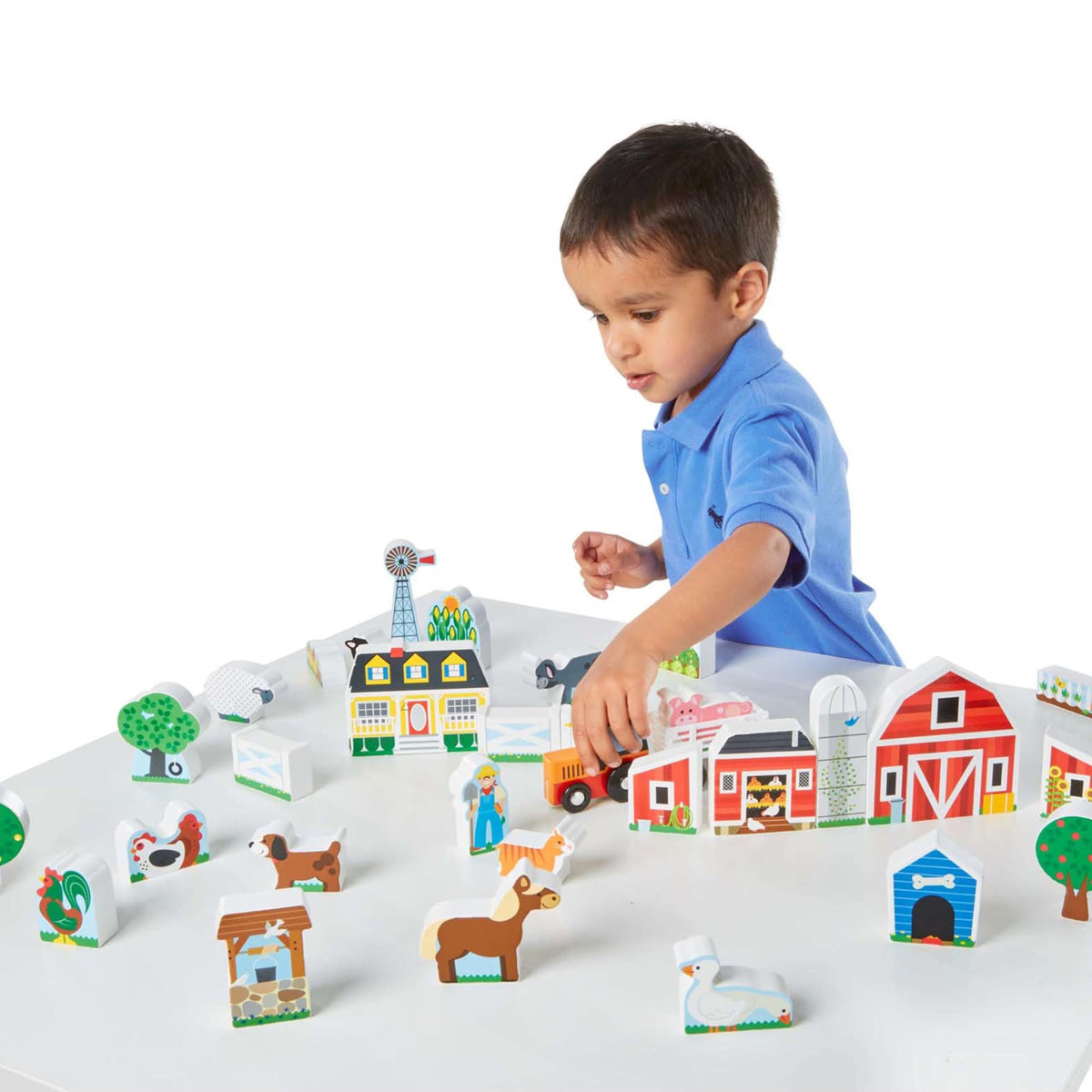Melissa & Doug Wooden Farm and Tractor Play Set (33 Pcs)