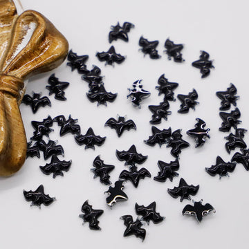 Micro Miniature Bats, Dollhouse Miniature Tiny Bats, Spooky Themed Cartoon Flat Back Bats, Mini Micro Landscaping Decoration (40 PCS)