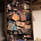 GUANGLU 200pcs Miniature Books Model Doll House Accessories, Non-Repeating Miniature Books Library Bookshelf Fillers Books Doll House Decoration
