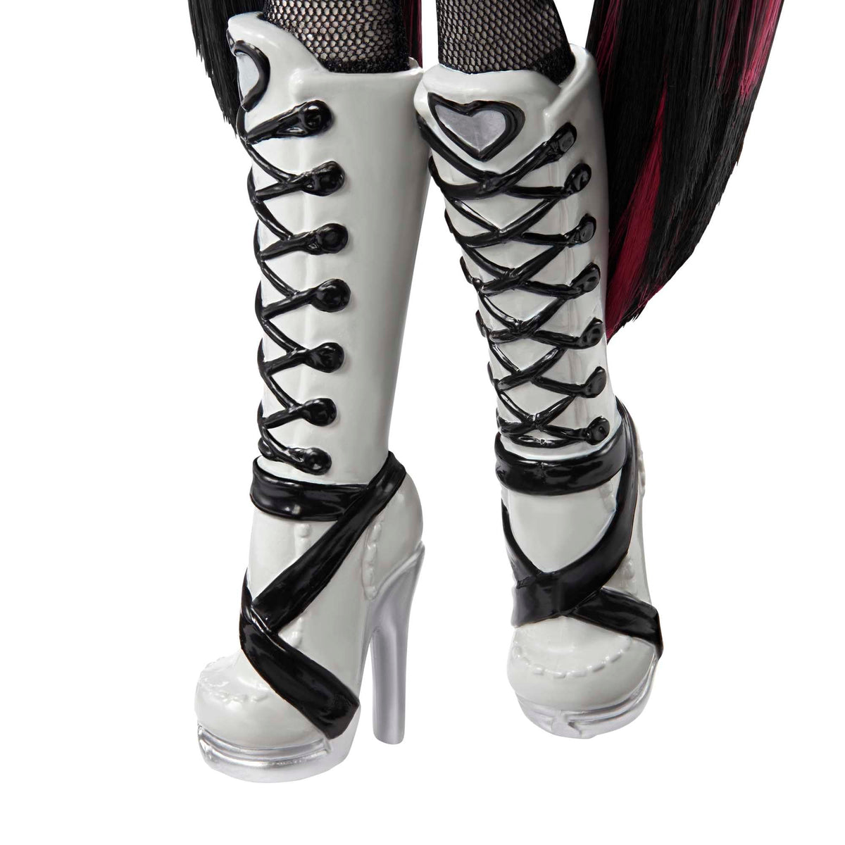 Monster High Reel Drama Doll, Draculaura in Black and White, Collectible Reproduction with Doll-Size and Life-Size Posters, Horror Flick Theme
