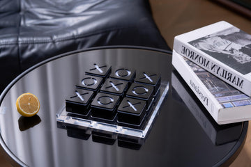 LuxLand Home Modern Tic Tac Toe for Home Decoration Black Acrylic XO with Clear Base Decorative Tic Tac Toe Table Top Decoration Coffee Table Decor