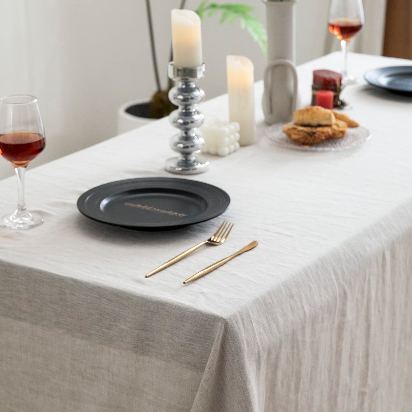 EVERLY 100% Pure Linen Rectangle Tablecloths 108Lx60WInch for Dining,Buffet Parties,Picnic,Events,Weddings and Restaurants,Decorative