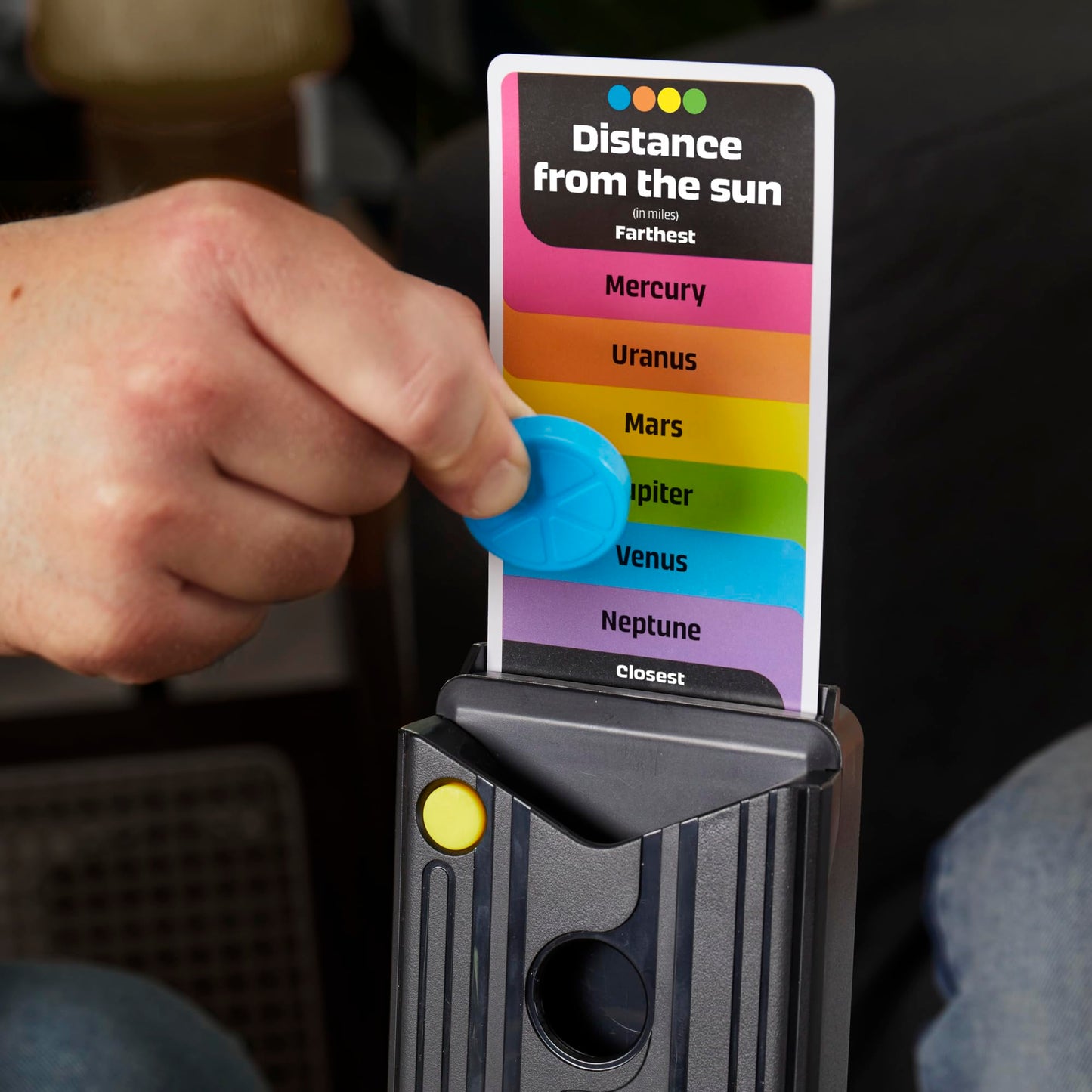Hasbro Gaming Drop Trivia Game | Electronic Party Game with Voice and Sounds | Ages 13+ | 2 or More Players | 15 Mins. | from Trivial Pursuit | Party
