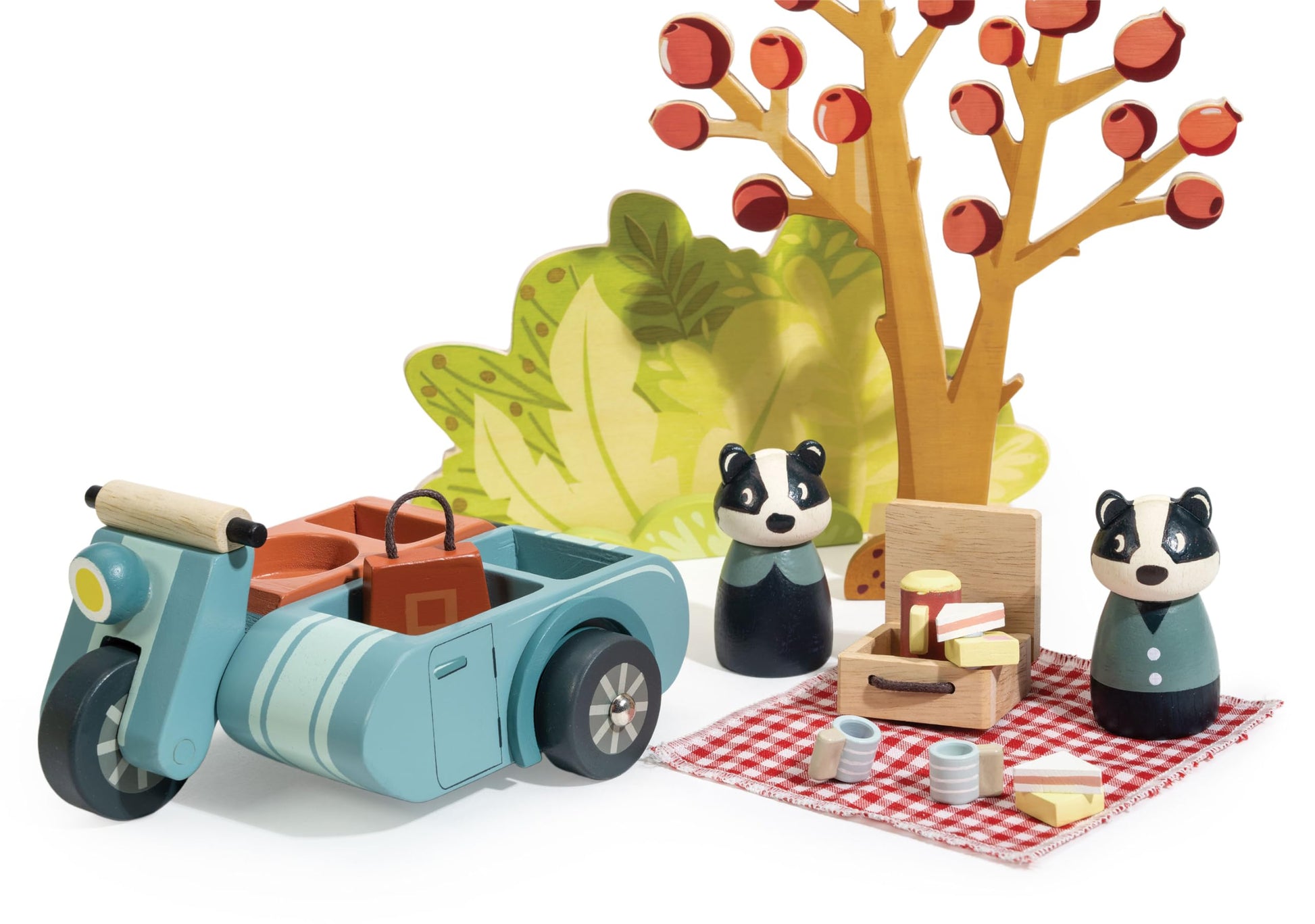 Tender Leaf Toys - Badger Picnic Motorbike Ride - 13pc Wooden Pretend Play Set on Wheels with Boris, Betty and Accessories - Encourages Imaginative