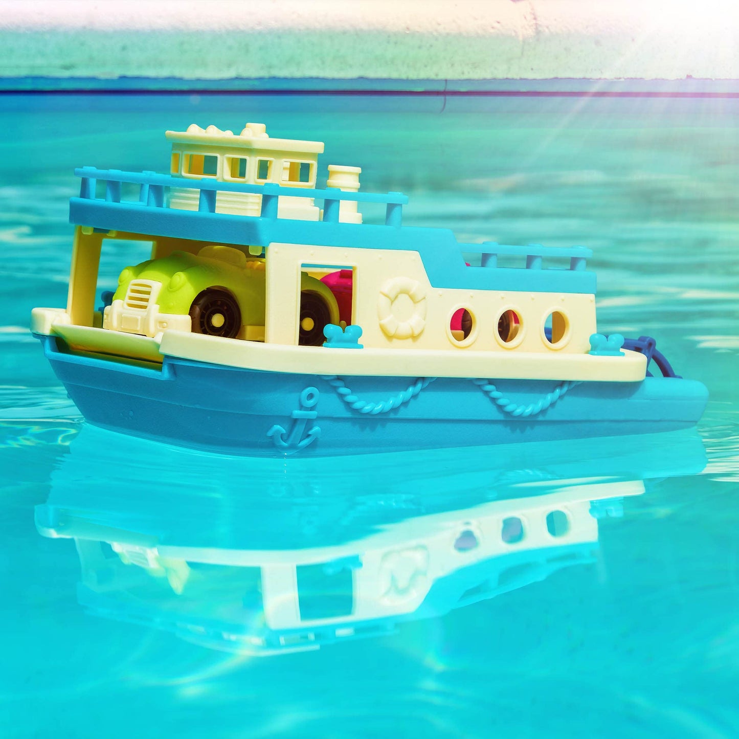 B. toys Toy Ferry Boat, Happy Cruisers with 2 Mini Cars, Bath Toy Set