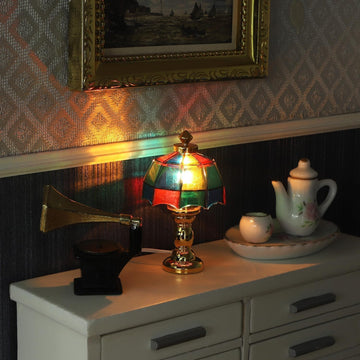 iLAND Dollhouse Accessories of Dollhouse Lights Mosaic Lattice Table Lamp Gold Base W/Plug, Stained Glass Lamp Mini House Lighting Fits 1/12 Scale