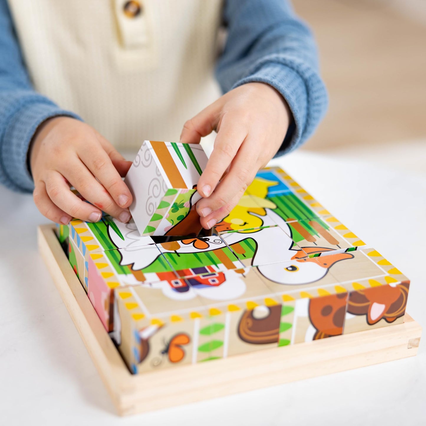 Melissa & Doug Farm Wooden Cube Puzzle with Storage Tray - 6-in-1 Animal Puzzle for Toddlers and Preschoolers - 16 Wooden Cubes - Farm Toy for Kids