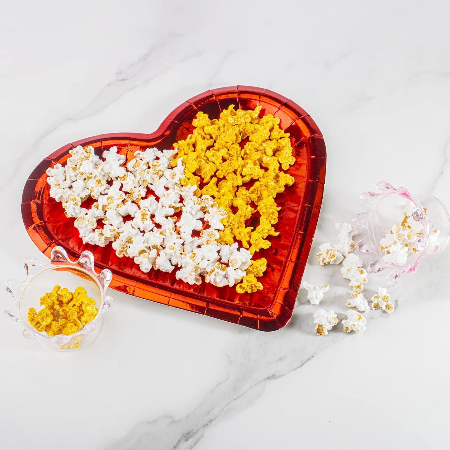 Hiawbon 30 Pcs Artificial Popcorn Miniature Resin Popcorns Handicraft Accessories for DIY Mini House Kitchen Bracelets Ecklace Earring Key Chain