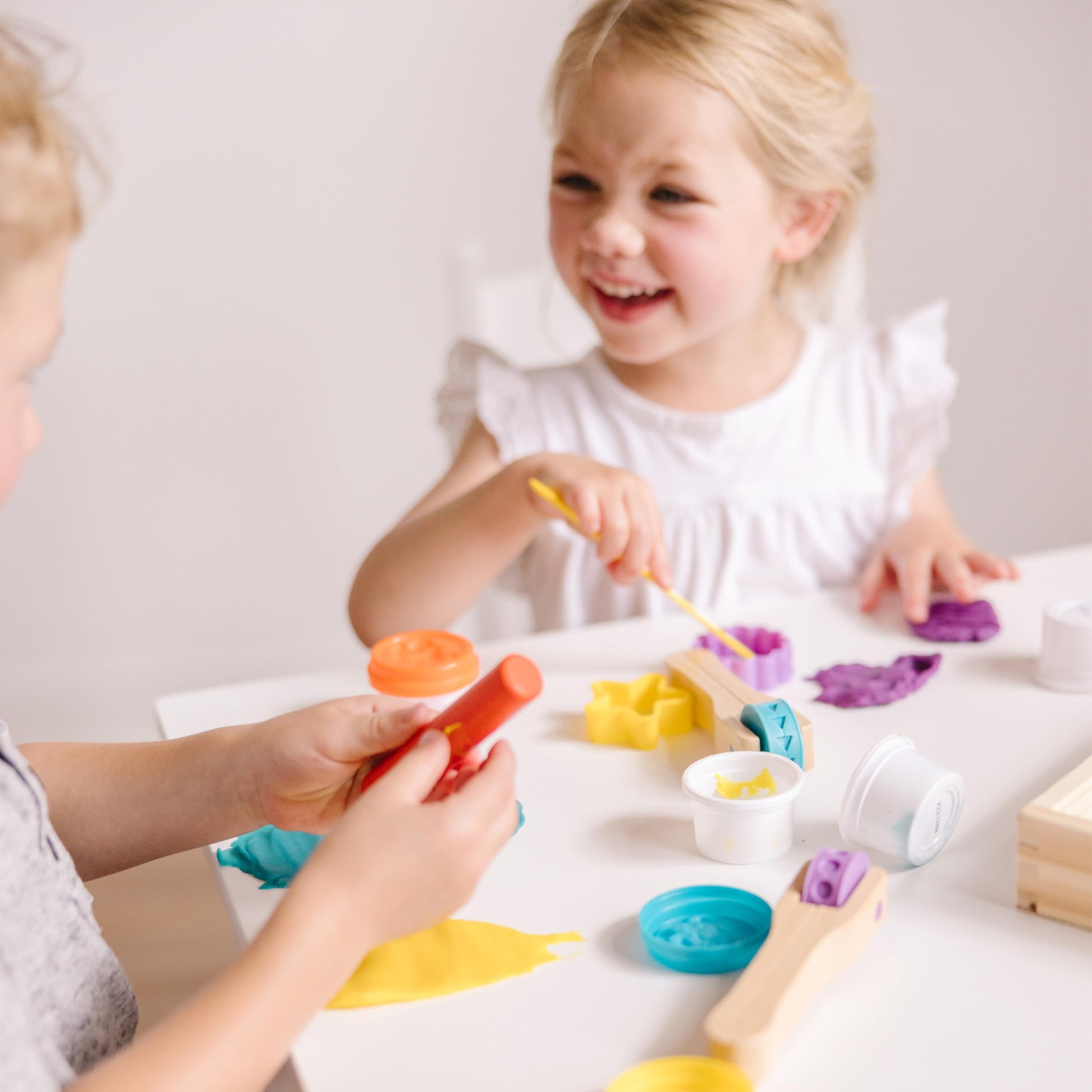 Melissa & Doug Created by Me! Cut, Sculpt, and Roll Modeling Dough Kit with 8 Tools and 4 Colors of Modeling Dough