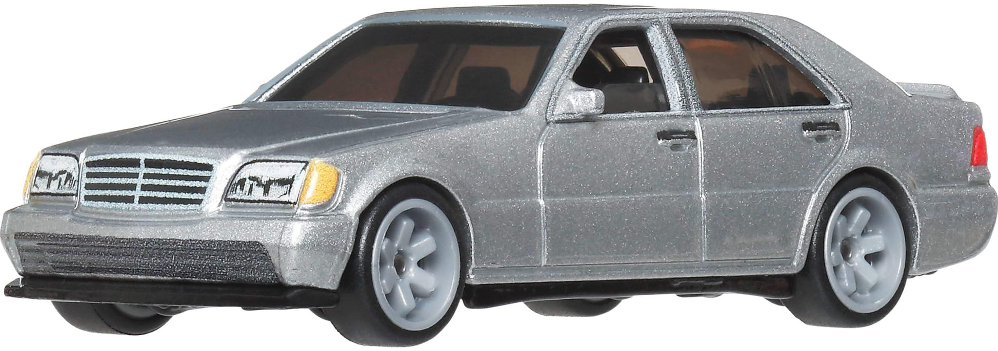 Hot Wheels Cars, Premium Fast & Furious 1:64 Scale Die-Cast Car for Collectors Inspired by Fast & Furious Movie Franchise