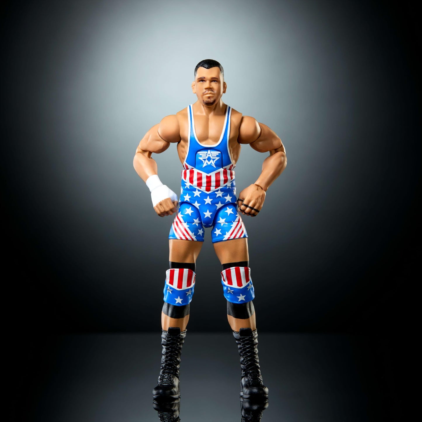 Mattel WWE Elite Action Figure & Accessories, Series #122 Set, 6-inch Collectible Julius Creed with 25 Articulation Points & Swappable Hands