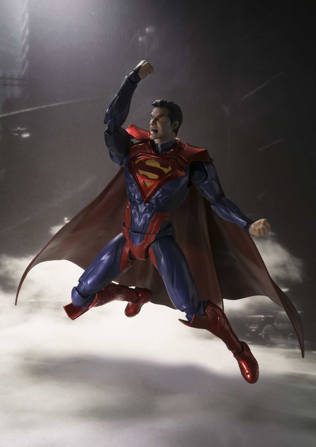 TAMASHII NATIONS Bandai S.H. Figuarts Superman (Injustice Ver.) Injustice Action Figure