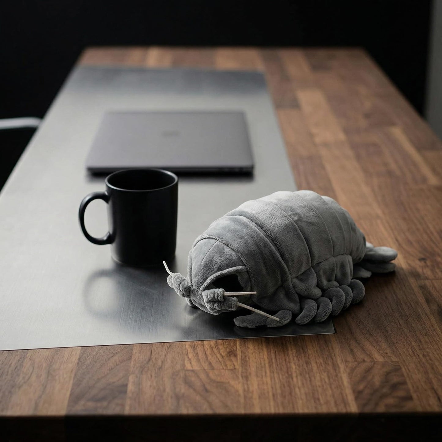 Frankiezhou Home Bathynomus Giganteus Isopod Plush Toy - Realistic Deep Sea Creature Isopod, Soft Crustaceans Animals, Big lice Plushie Toys Model