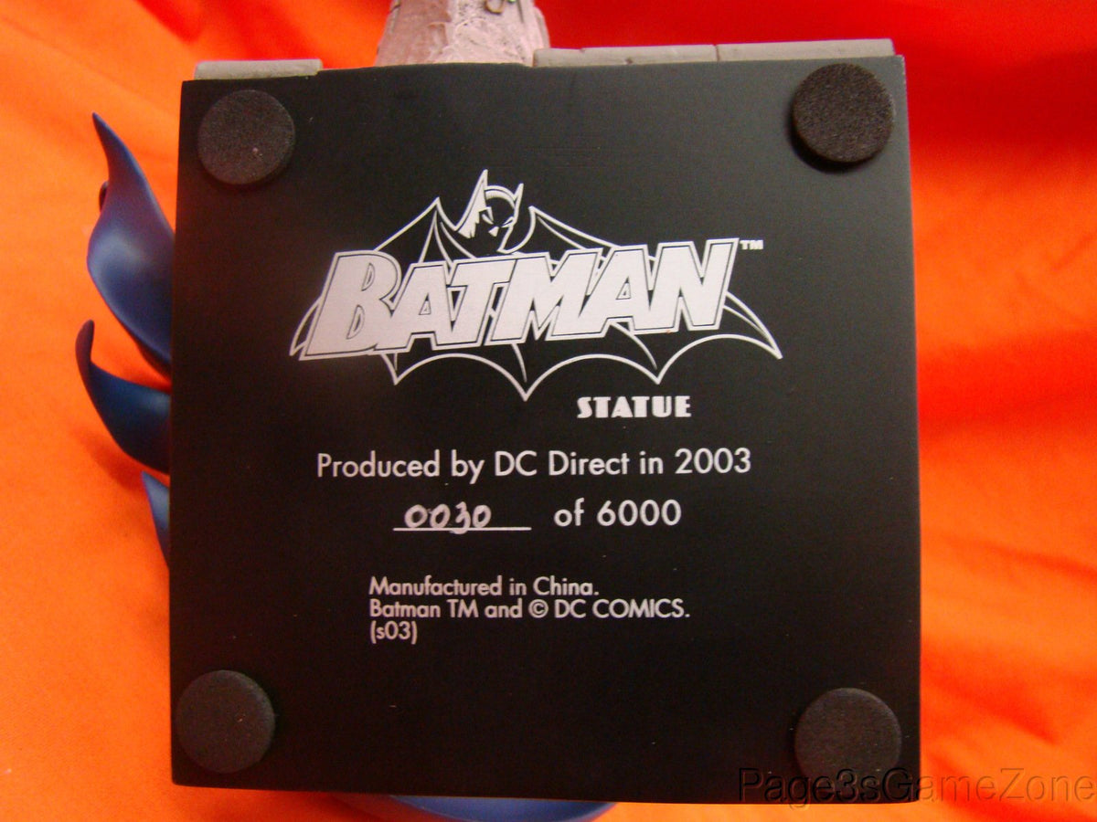 Batman Jim Lee Statue
