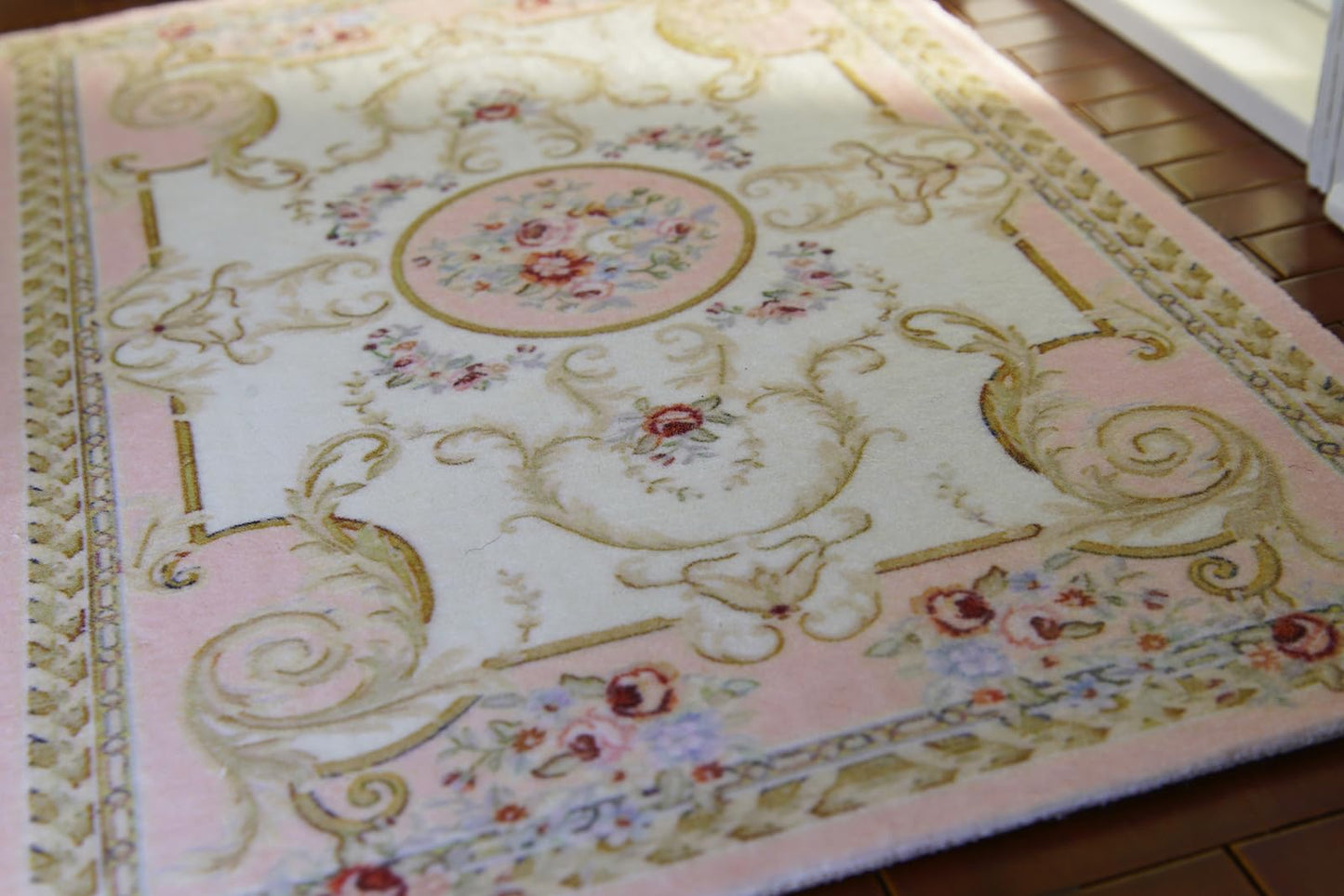Beautiful Victorian Rose Floral Pink French Swirls Dollhouse Rug 1/12 1/6 (5.4"X8")