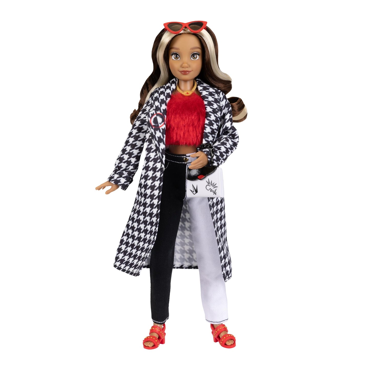 Disney ILY 4EVER Dolls Cruella 11.5" Tall with 13 Points of Articulation, Two Complete Mix-and-Match Outfits and Glittery Mickey Ring for You!