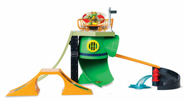 Teenage Mutant Ninja Turtles Toy, Turtle Madness Skate Park Playset, Classic Edition TMNT Playset for Kids, Ages 3+