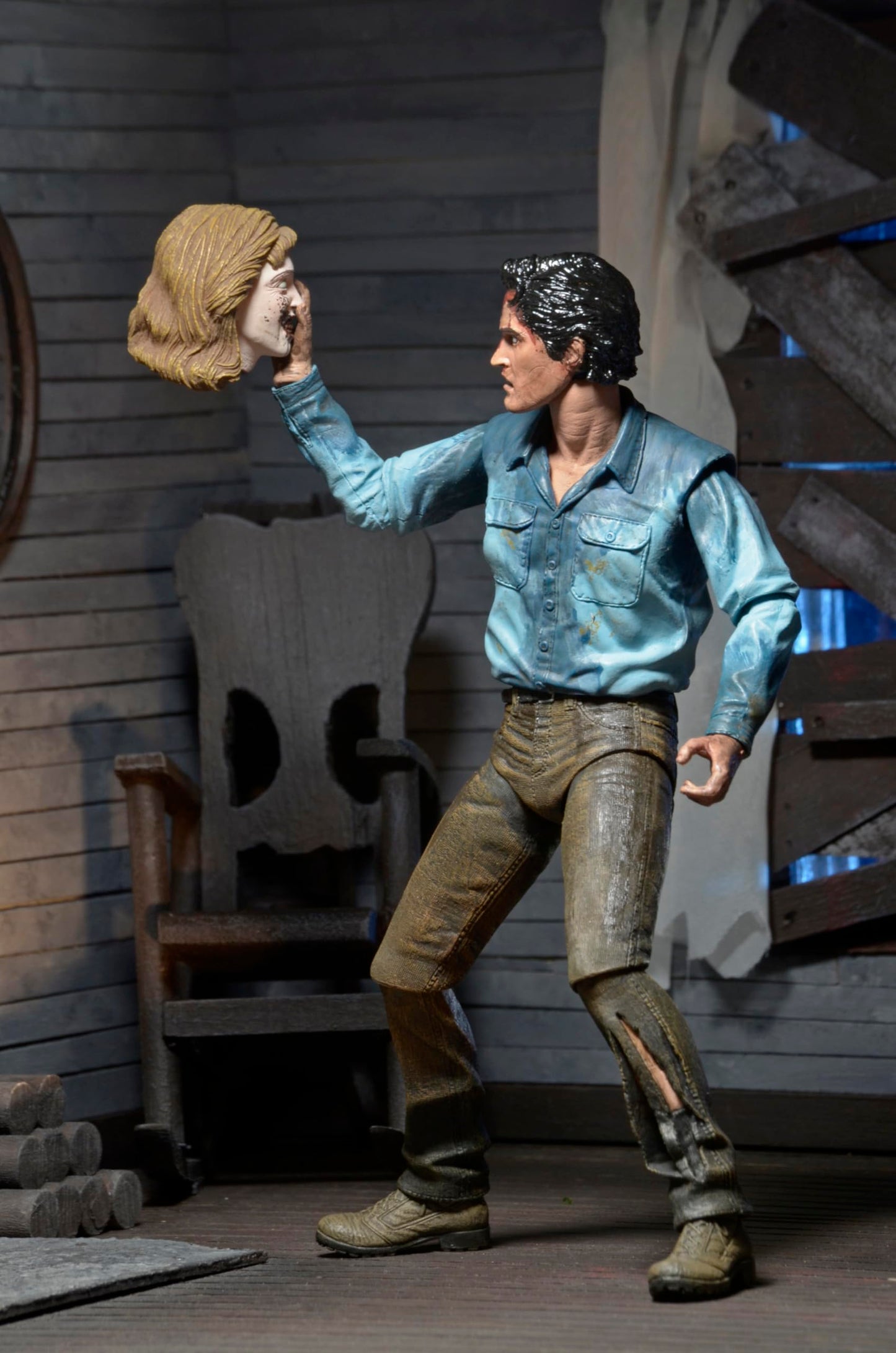 NECA Evil Dead 2 - Ultimate Ash - 7" Action Figure