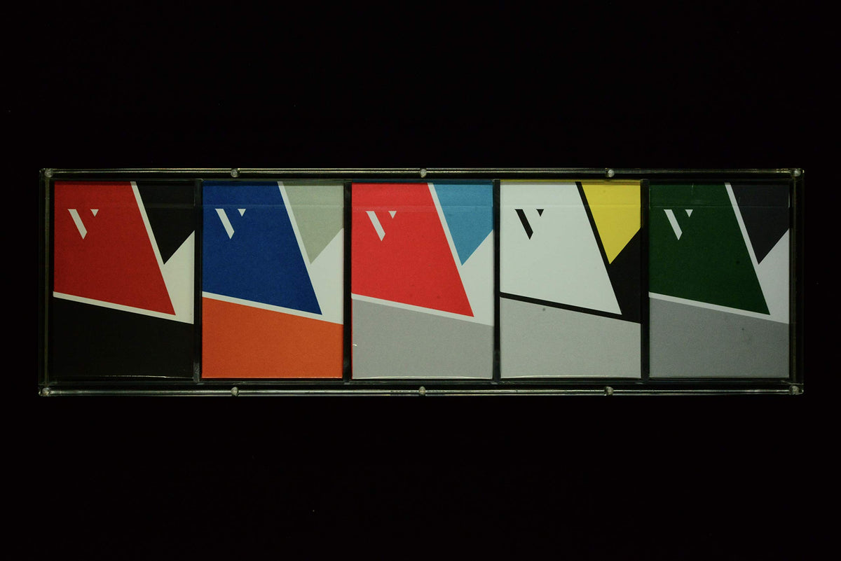 Carat X5 Card Case for Playing Card Decks - Strong Clear Acrylic & Magnetic Seal