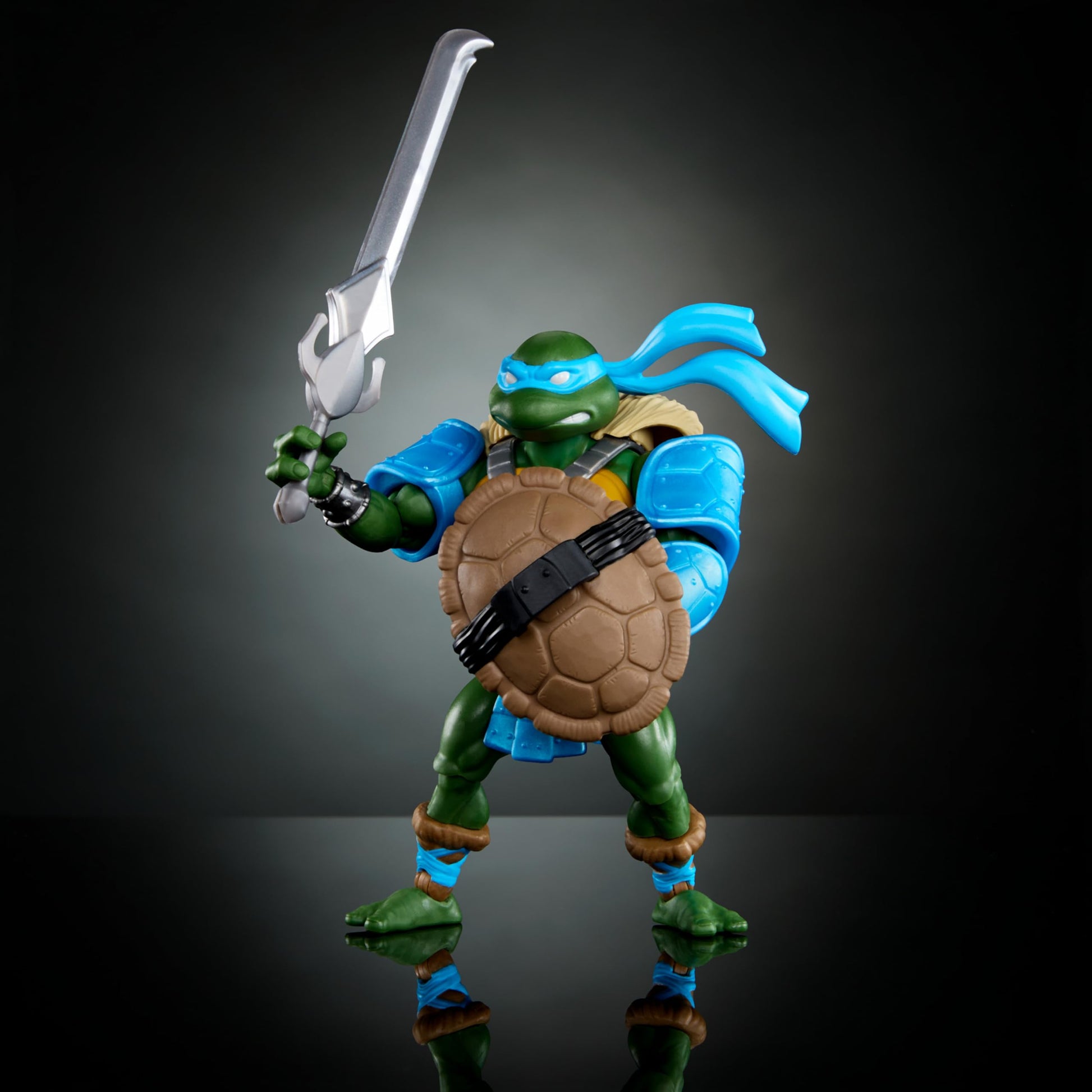 Mattel Masters of the Universe Origins Turtles of Grayskull Action Figure & Accessories, Leonardo Collectible Toy with 16 Joints, TMNT & MOTU