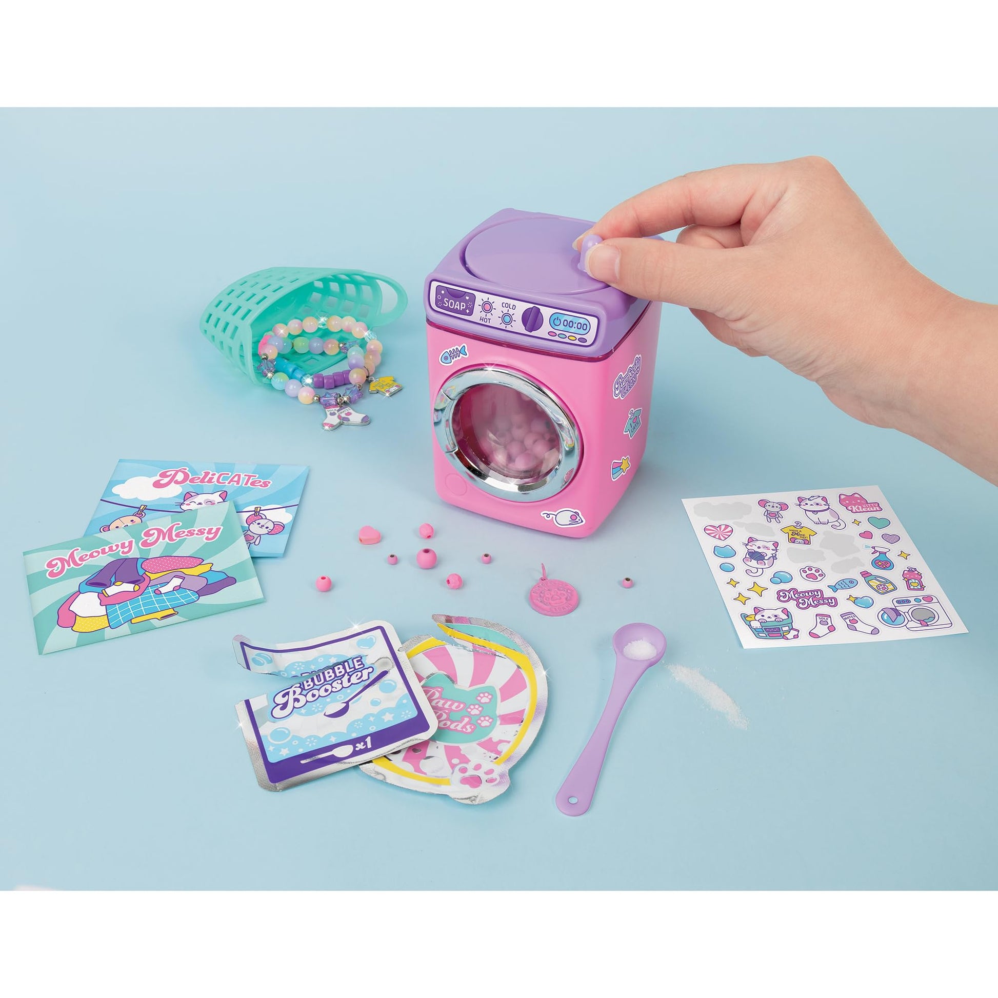 Make It Real: Purr-FECT Wash 'N Bead Bracelets - 141pc, DIY Jewelry Craft Kit, Design-Make 5 Charm Bracelets, Spin to Style, Bead Cleaning, Kids 8+