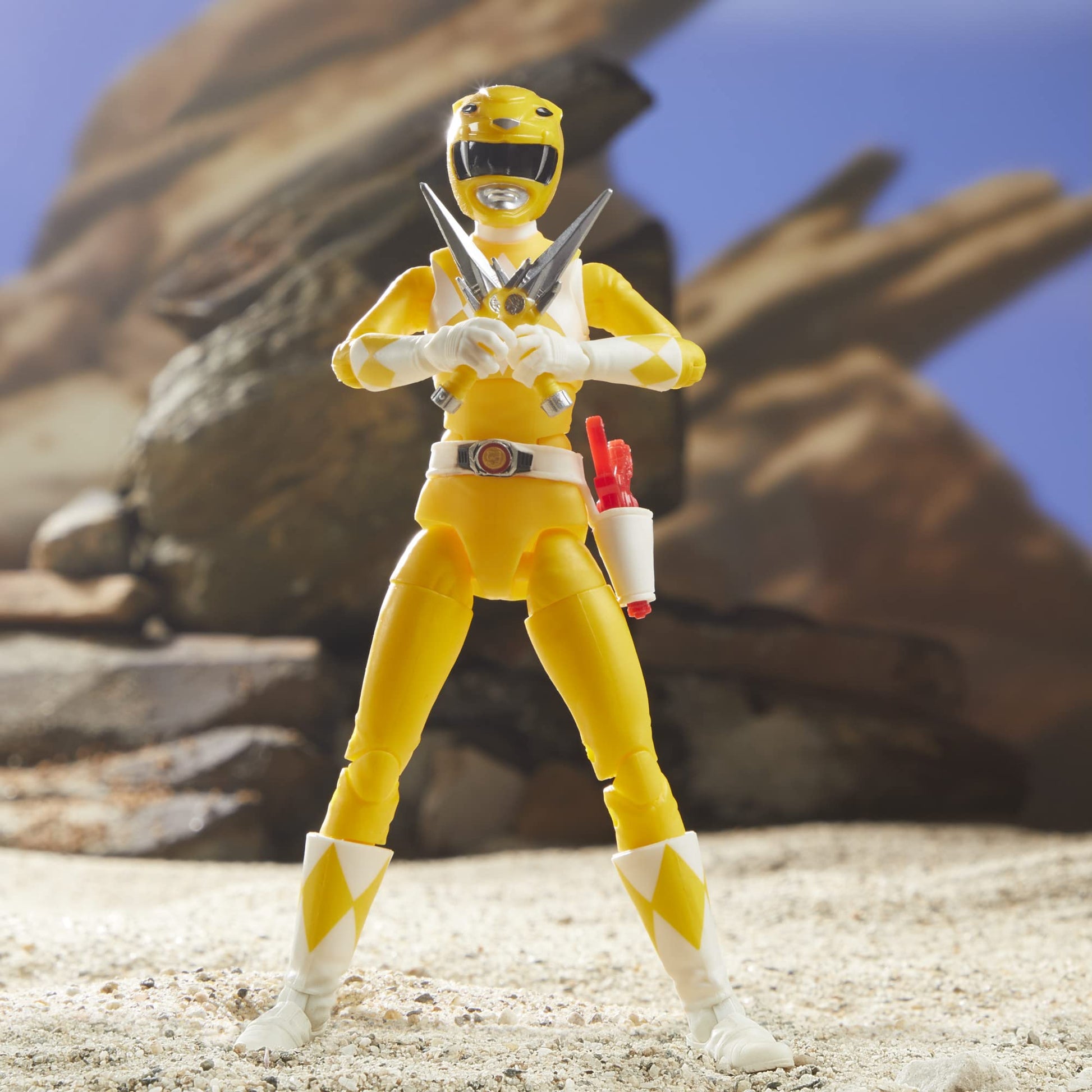 Power Rangers Lightning Collection 6-Inch Mighty Morphin Yellow Ranger Collectible Action Figure Toy with Accessories