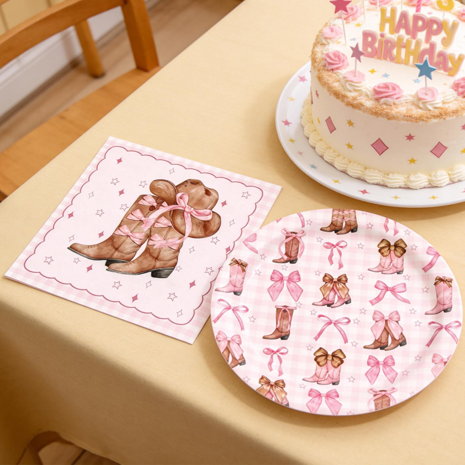 Coquette Bow Cowgirl Paper Plates Tableware Set 40PCS Western Cowgirl Birthday Party Supplies Pink Bowknot Boots Rodeo Bachelorette Party Plates