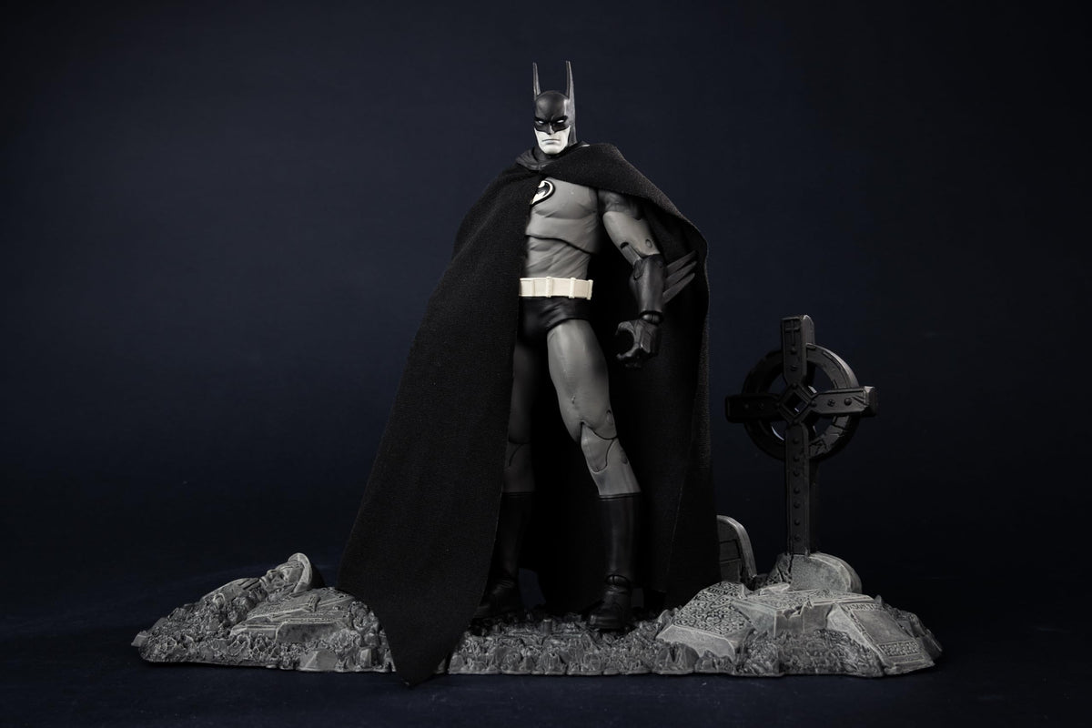 McFarlane DC Multiverse Action Figure Batman (Batman: Year Two) (Gold Label) 18 cm