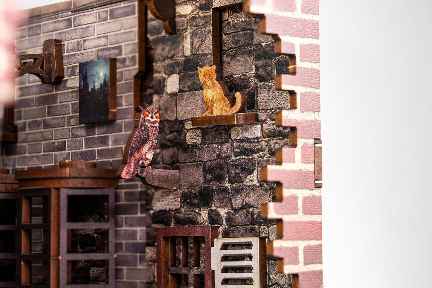 Revell Harry Potter Diagon Alley 3D Book Nook Wooden Puzzle Kit