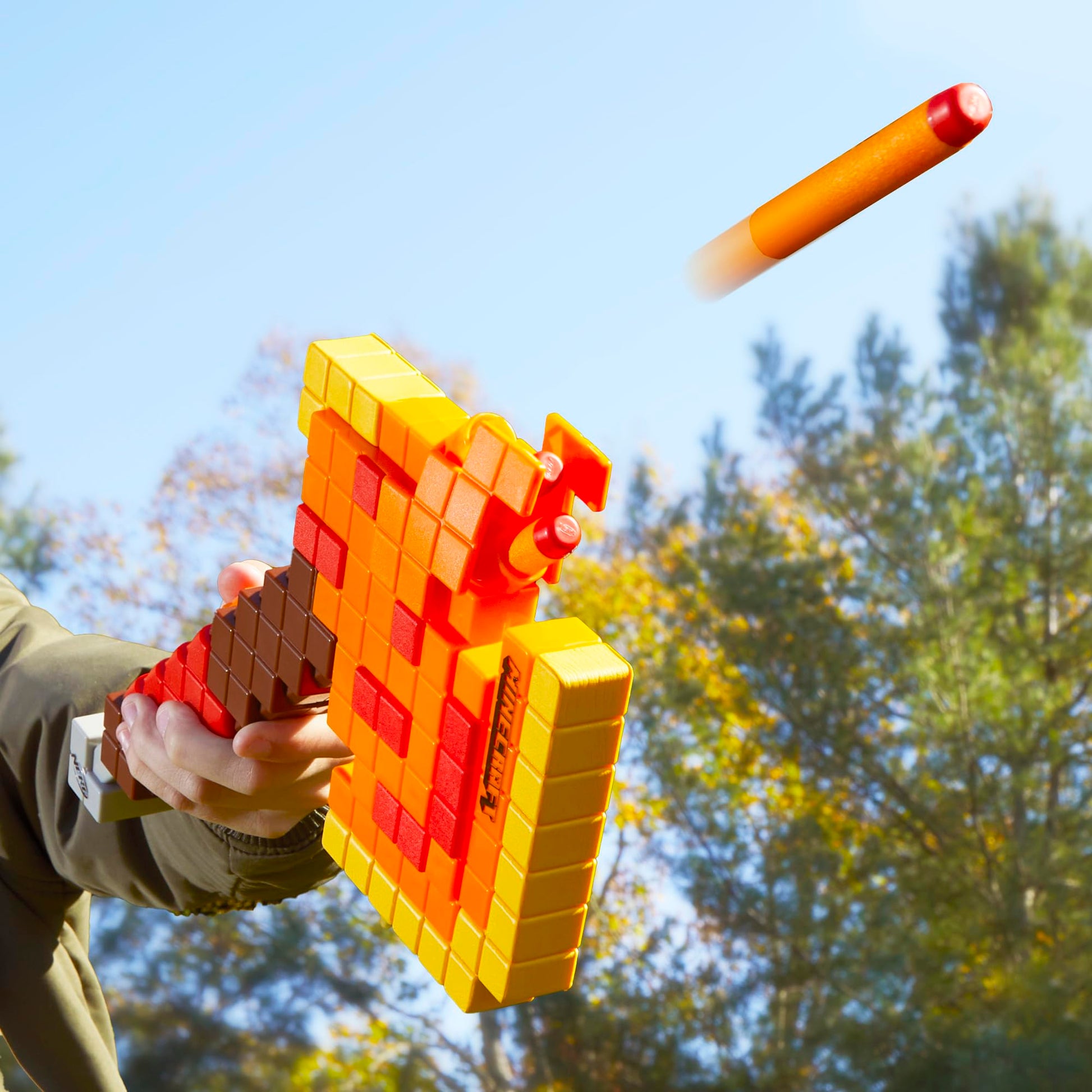 NERF Minecraft Firebrand, Dart Blasting Axe, 6 Elite Foam Darts, Design Inspired by Minecraft Axe in The Game, Pull Down Priming, Minecraft Toys