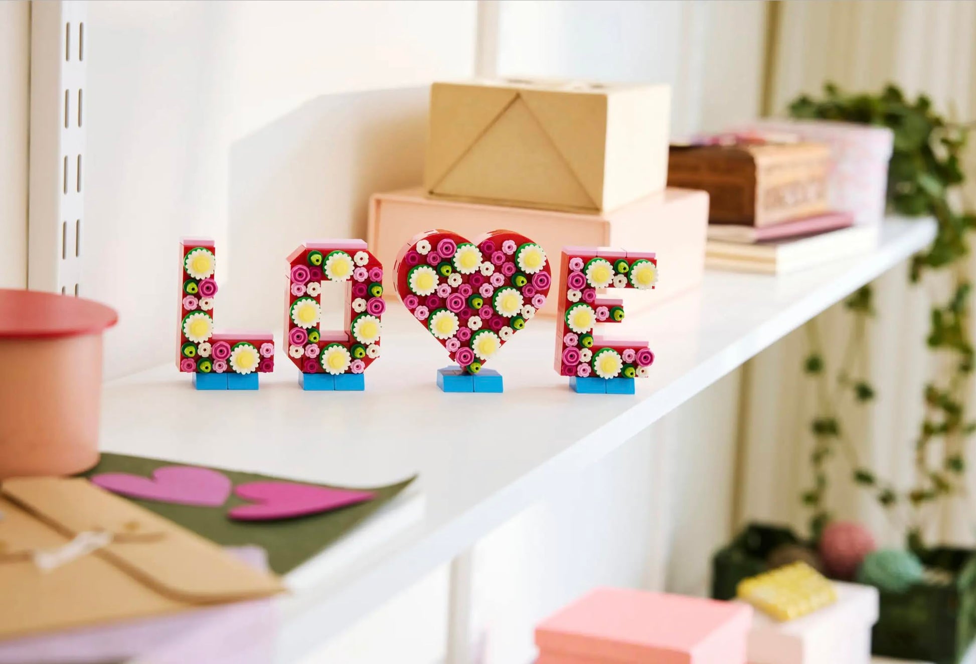 LEGO Love Letters - Heart Decor Building Toy - Love Decorations Display Set for Girls, Boys and Kids Ages 8+ - DIY Art and Home Decor Gift Idea for