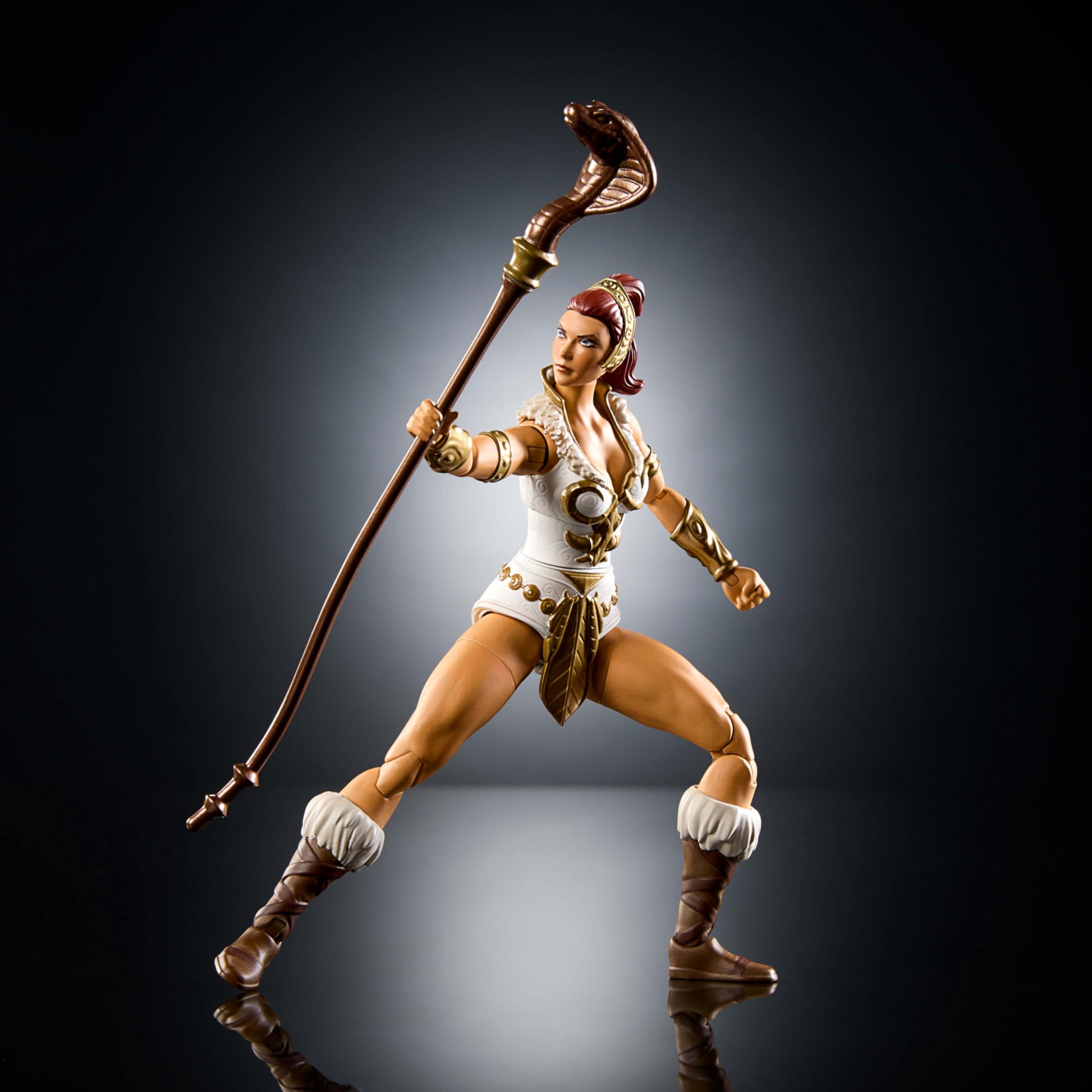 Masters of the Universe Masterverse Action Figure New Eternia Teela, 7 Inch Motu Toy 30 Articulations, Removable Cobra Hood, Weapons Accessories