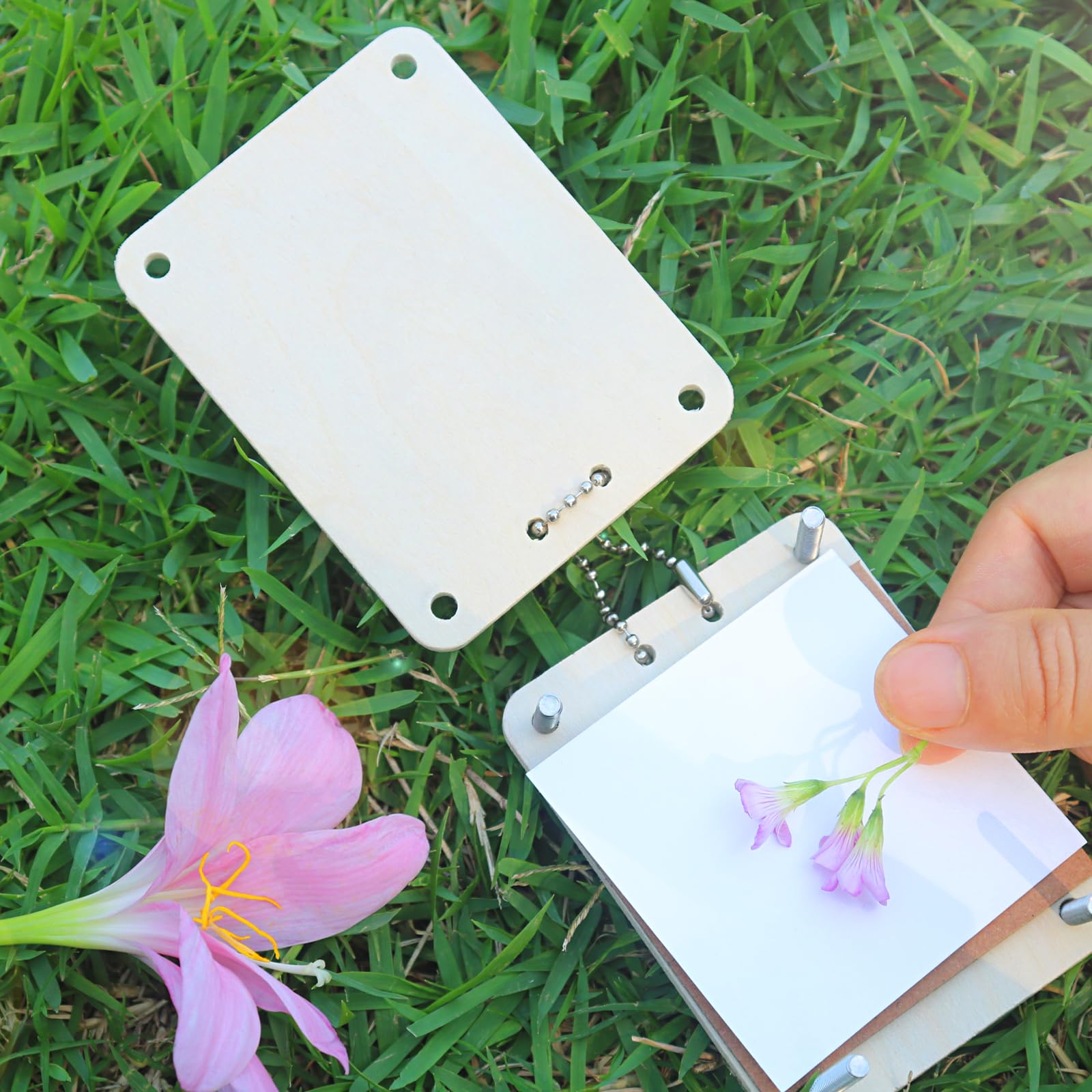 Rhykoka Pocket Flower Press, 6 Layers Mini Flowers Press Kit, Micro Flower Pressing, Portable Small Leaf Petal Preservation for Arts and Crafts Lovers