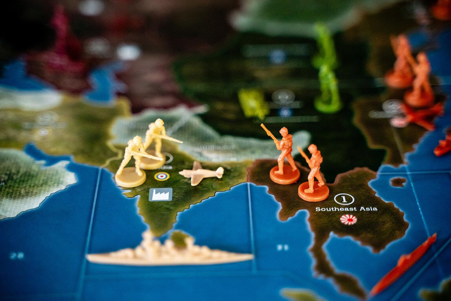 Renegade Game Studios Axis & Allies 1941 Board Game, WWII Strategy Wargame for 2-5 Players, Ages 12+, 1-3 Hour Gameplay with 160 Miniatures