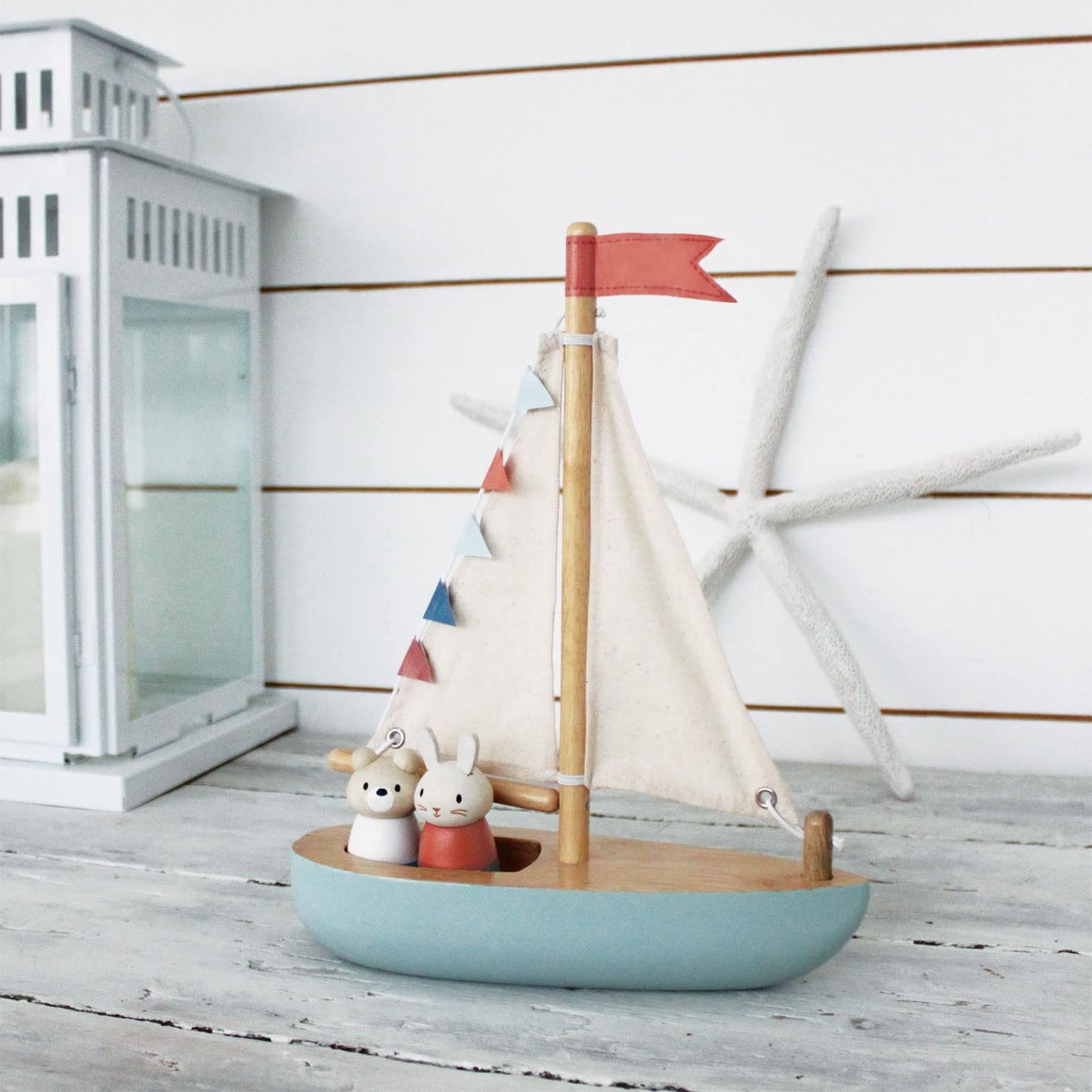 Tender Leaf Toys - Sailaway Boat - Educational Wooden Sailing Boat Play Set with 2 Animal Figures for Kids, Promotes Imaginative Play and Fine Motor