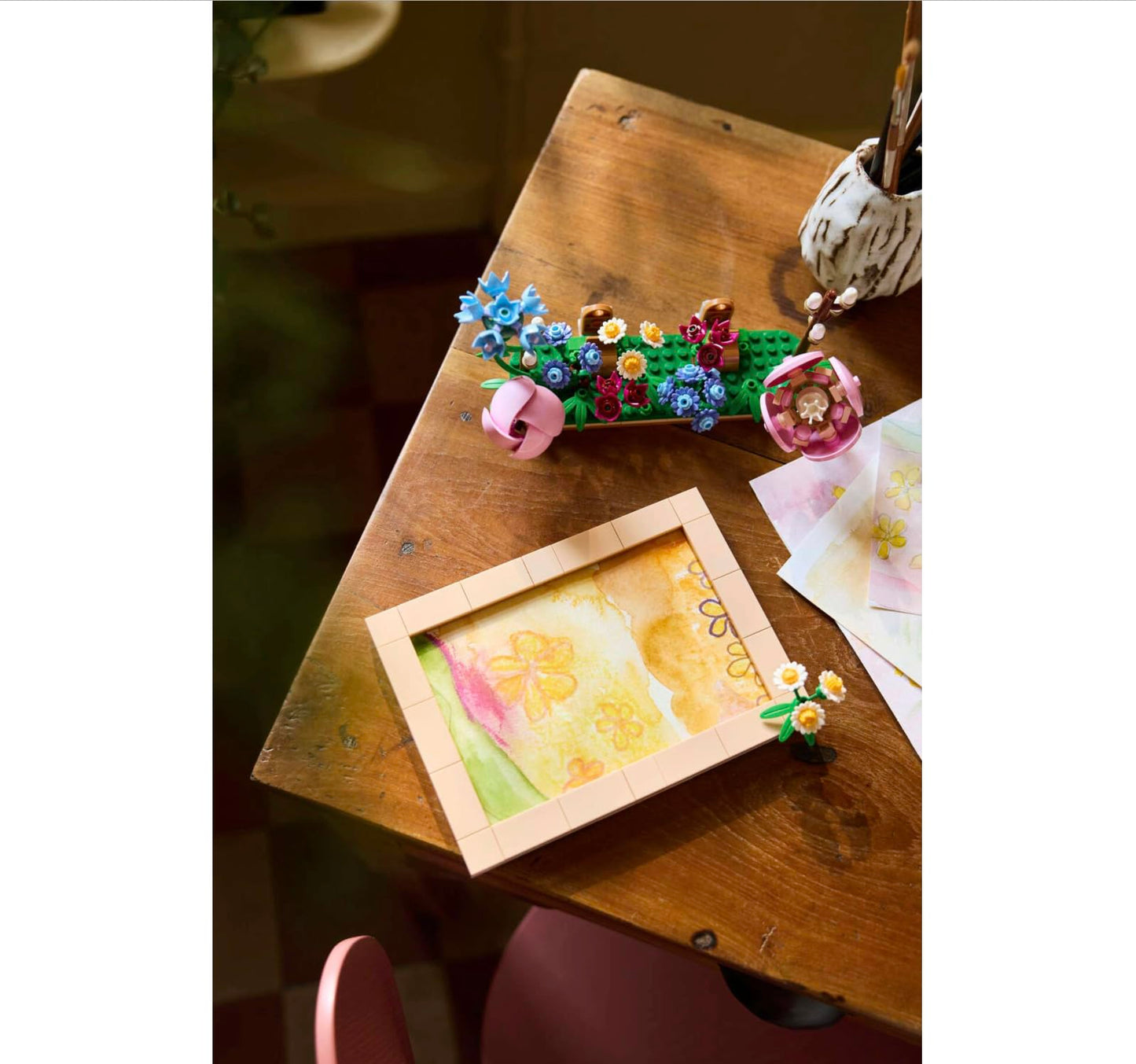 LEGO Botanicals Floral Picture Frame 310-Piece Flower Building Set with Daisy, Rose & Camellia, Decorative Photo Frame Display Gift for Kids Girls &