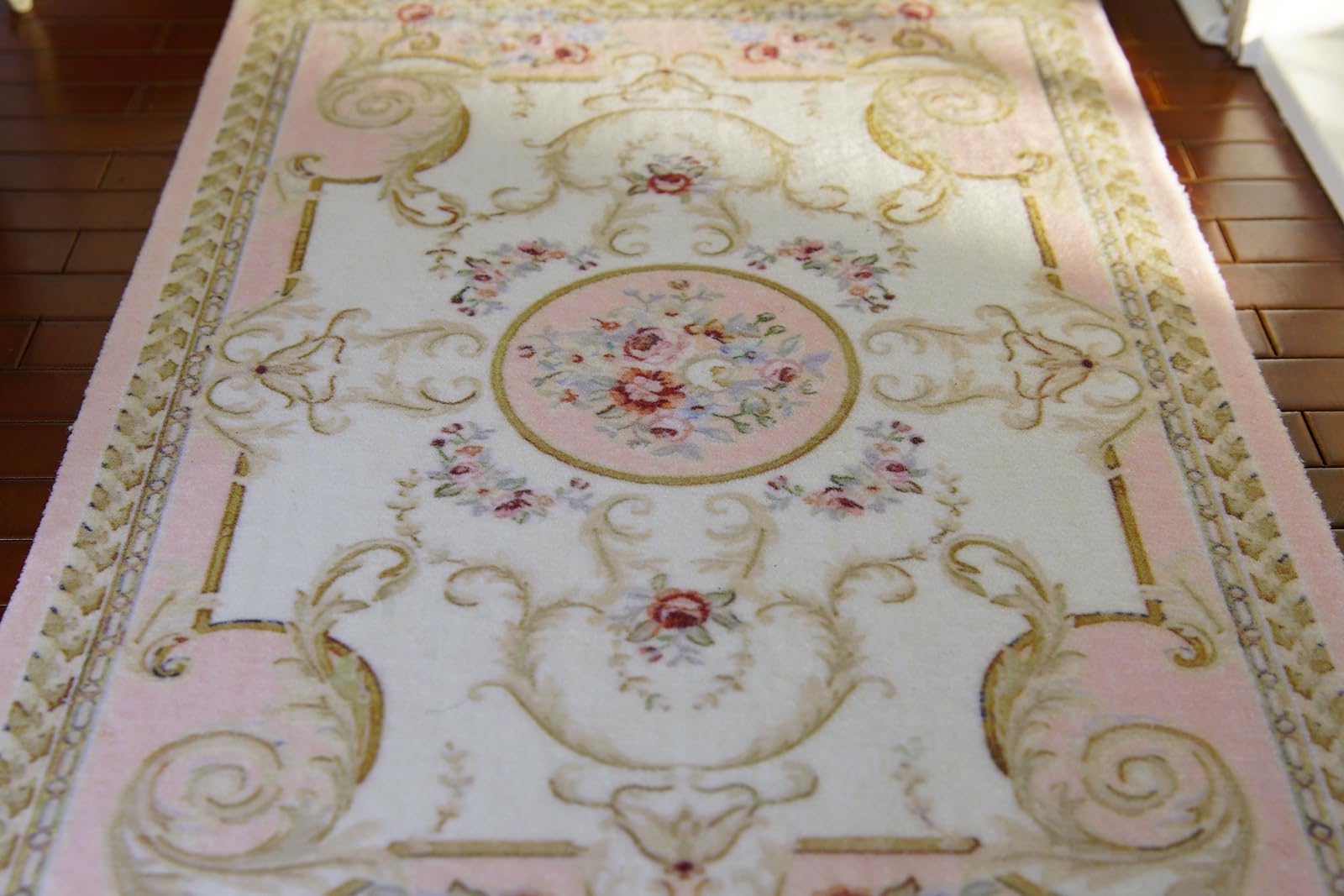 Beautiful Victorian Rose Floral Pink French Swirls Dollhouse Rug 1/12 1/6 (5.4"X8")