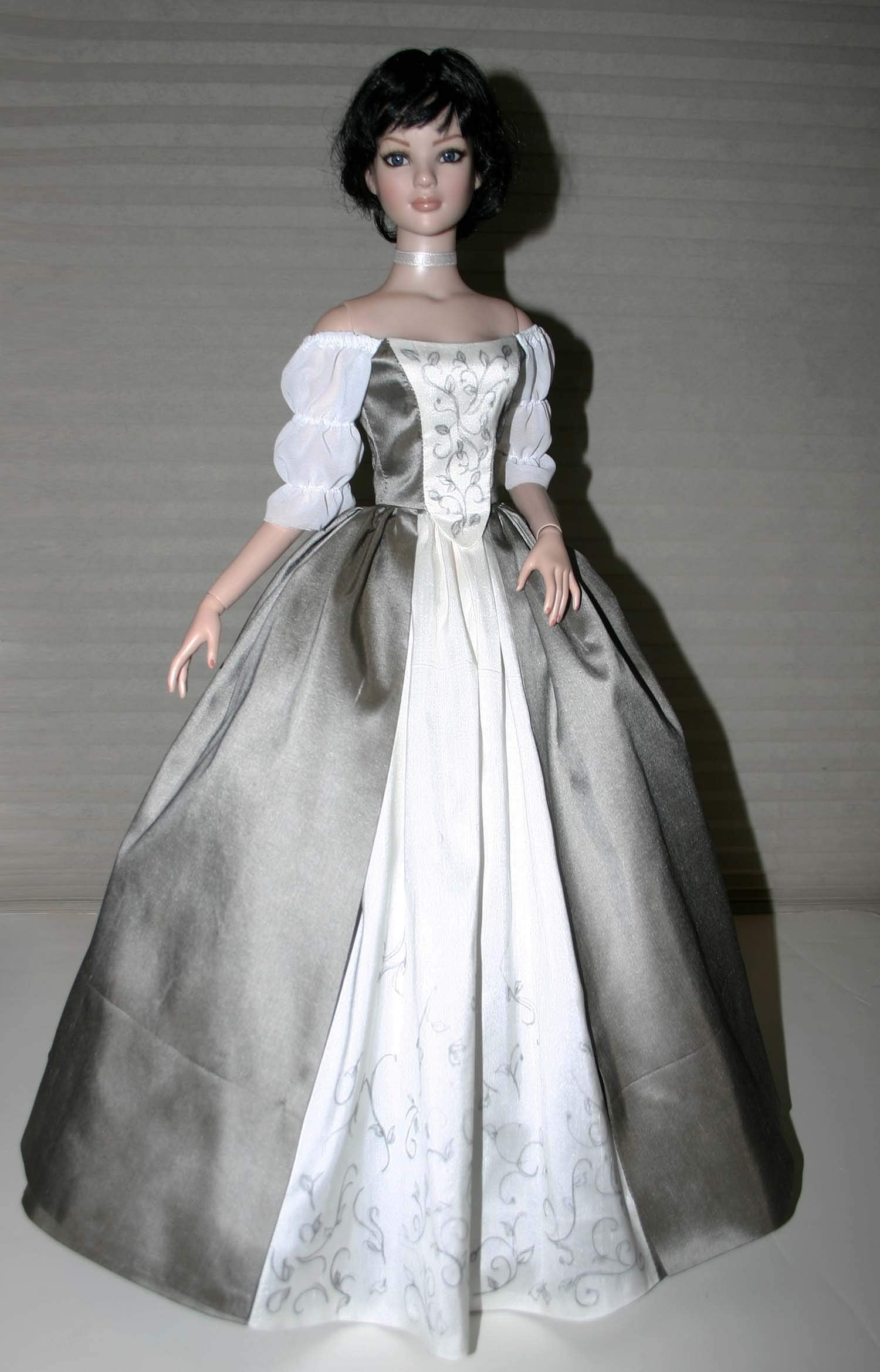 Outlander Wedding Dress Doll Clothes Printed Sewing Pattern for 22" American Models Dolls