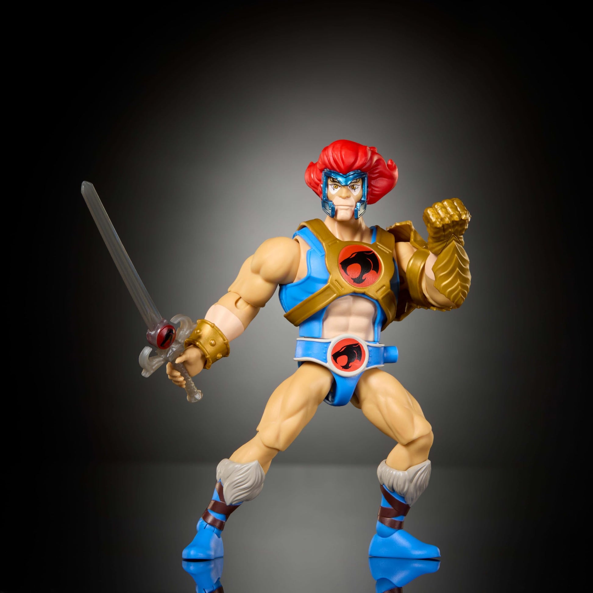 Masters of the Universe Origins & Thundercats Action Figure Lion-O, 1980s Crossover Toy, 5.5 Inch Posable, Removable Armor, Accessory & Collector Card