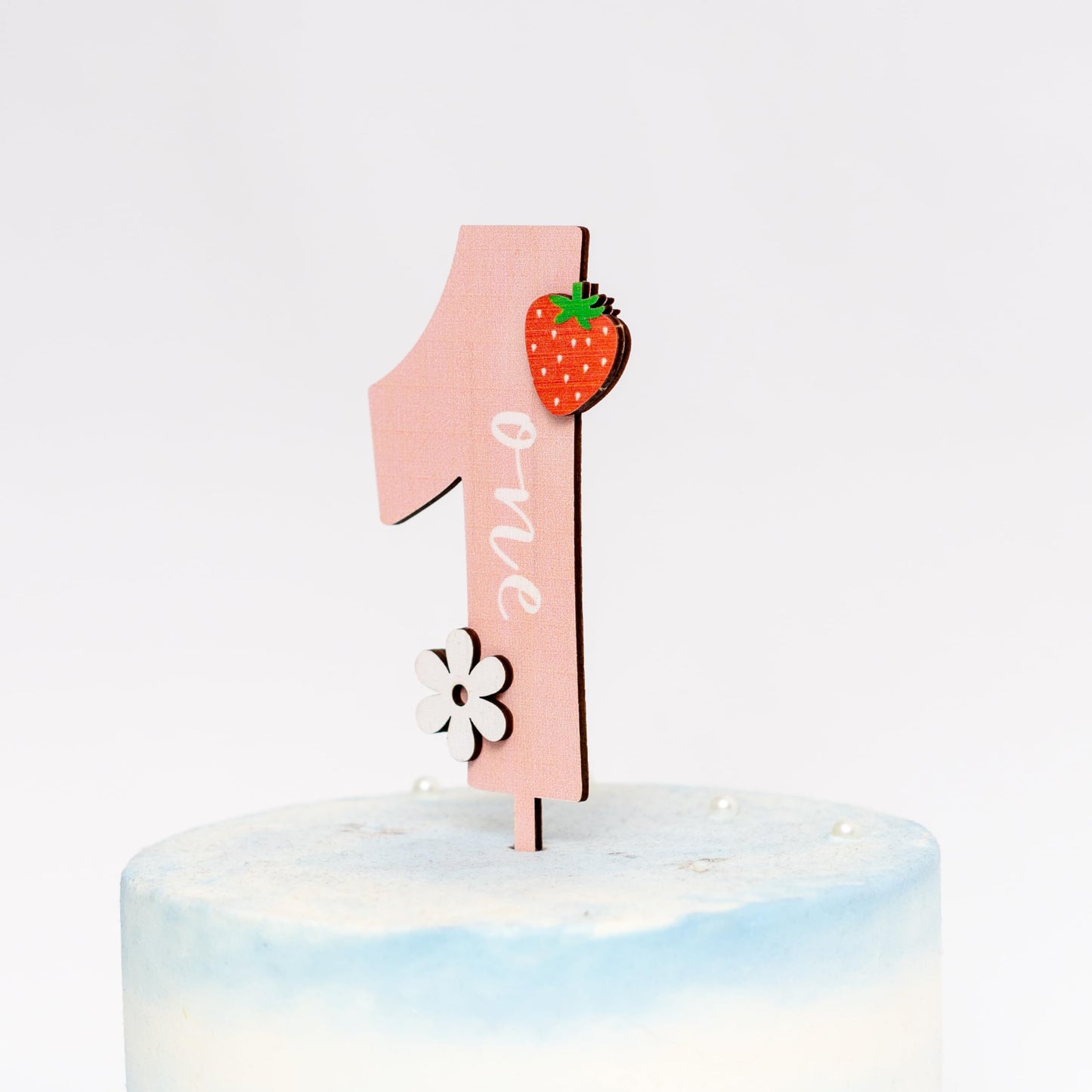 CIEQR Strawberry One Cake Topper