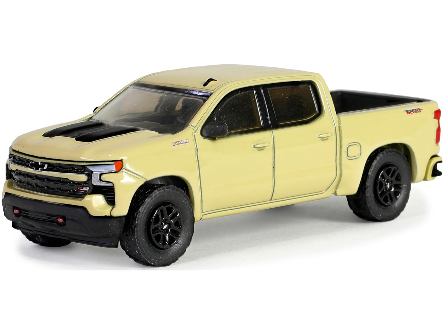 Collectibles 2023 Chevy Silverado LT Trail Boss Z71 Sand Dune Tan Showroom Floor Series 5 1/64 Diecast Model Car by Greenlight 68050C